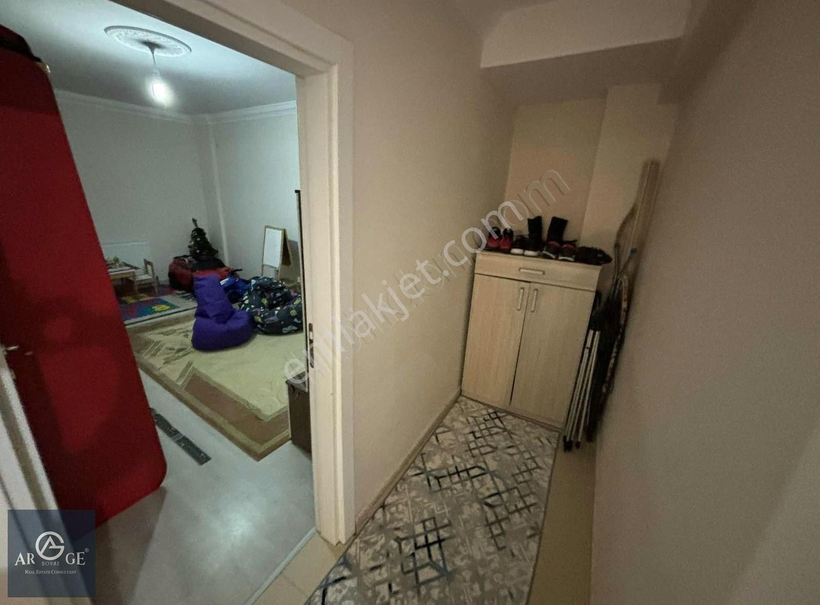Ssk Karşısı, Kiracılı Ve Geniş Daire - Çiftlikönü, Süleymanpaşa