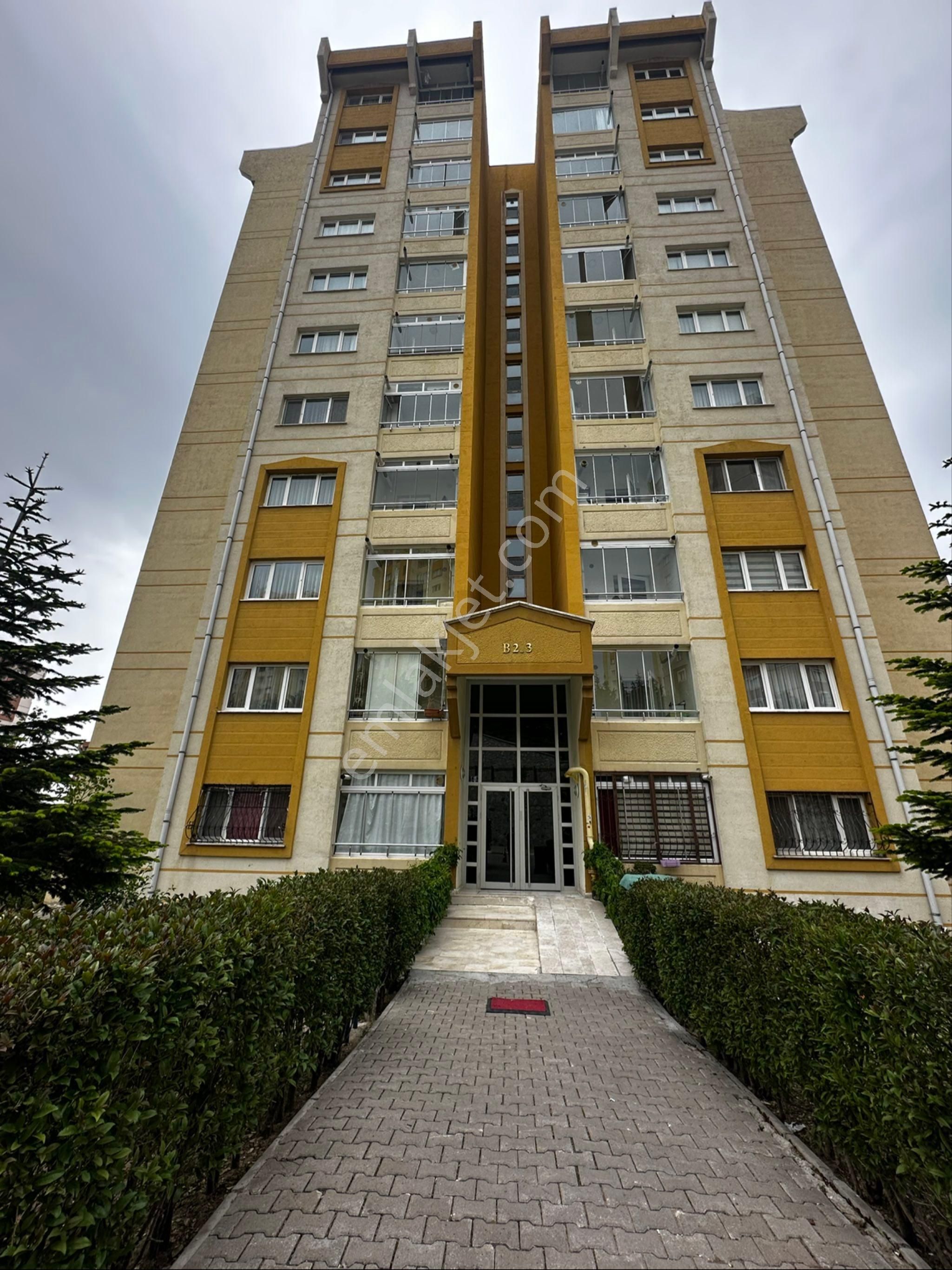 Toki Turkuaz Canan Market Yakını 2+1 Kiralık Daire