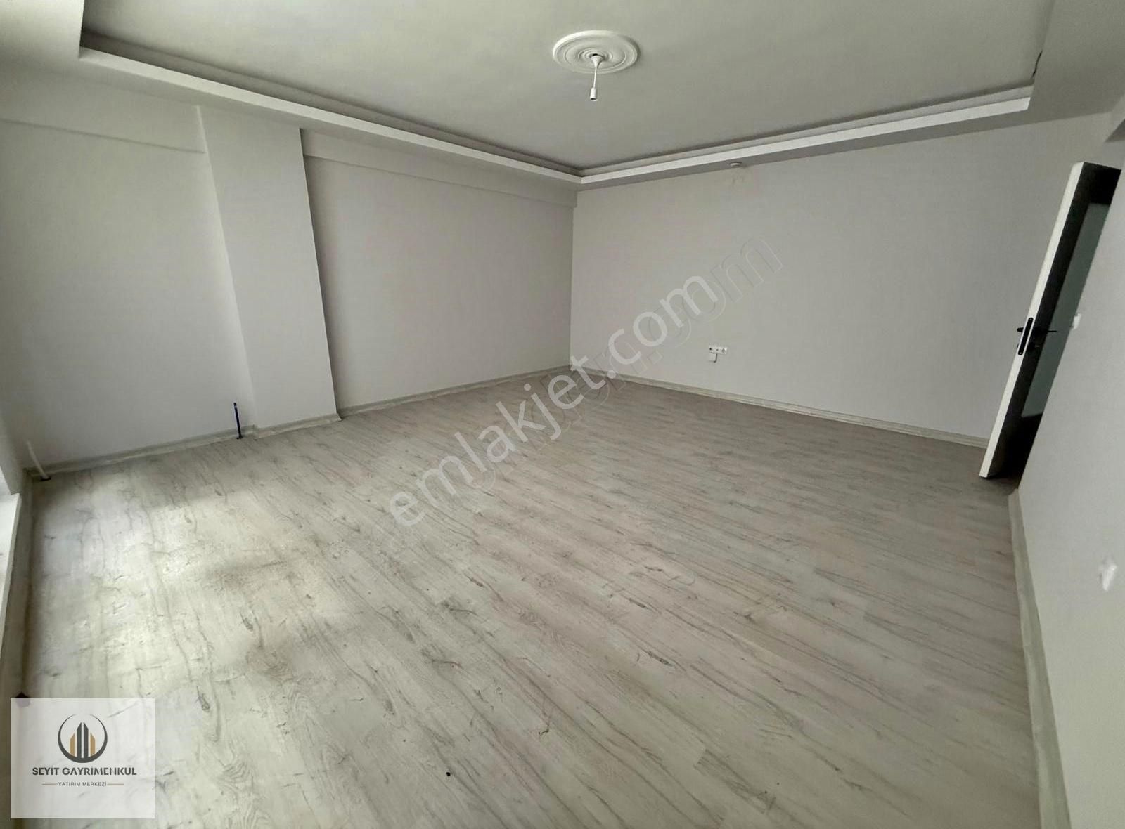 ▄*seyit Gayrimenkul*▄akşemsettin Mah.yeni Sıfır Bina Ara Kat 3+1