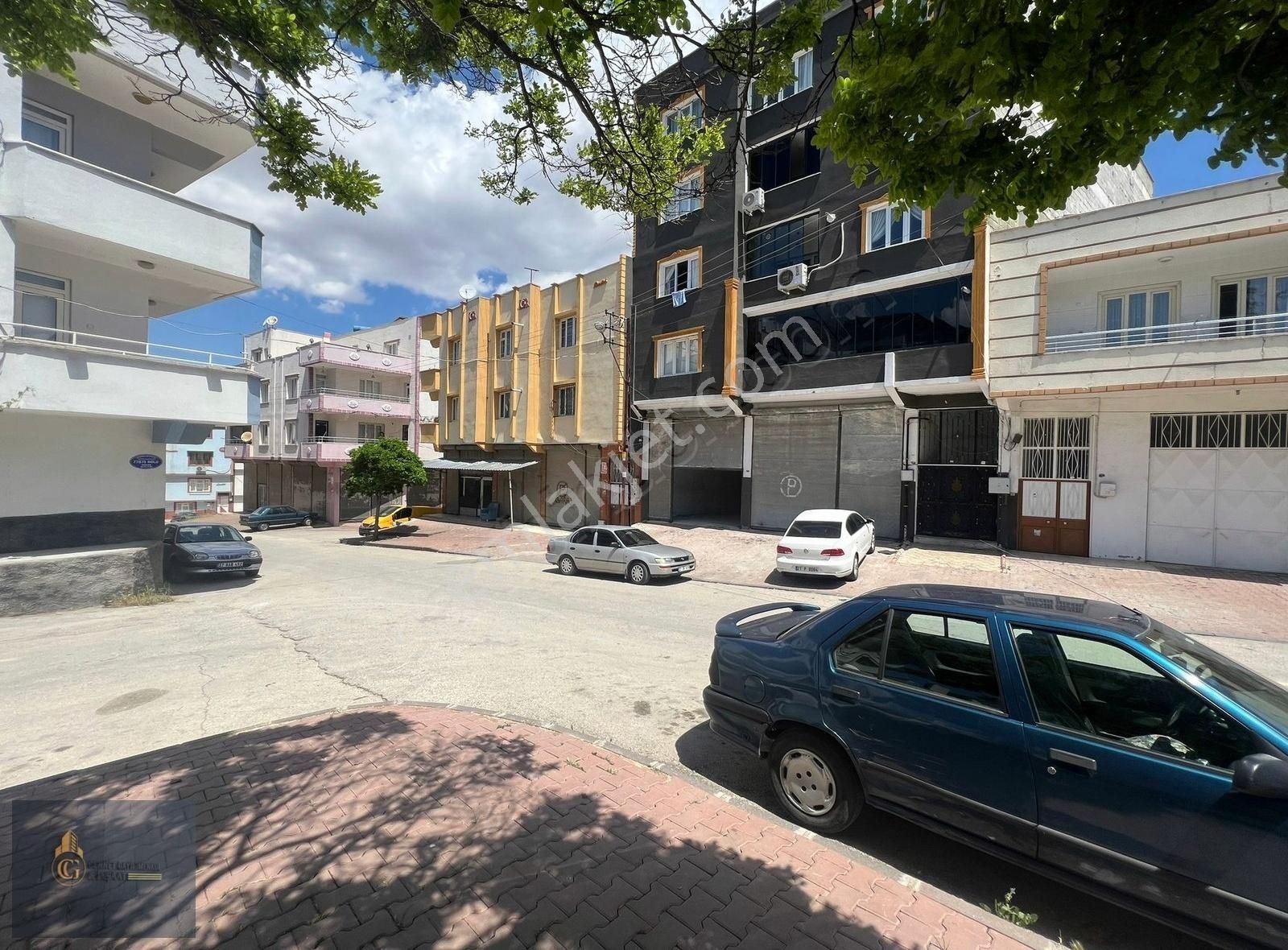 Cennet Gyo'dan Yeşilevler'de Kiralık 250m^ Sanayi Elektirikli