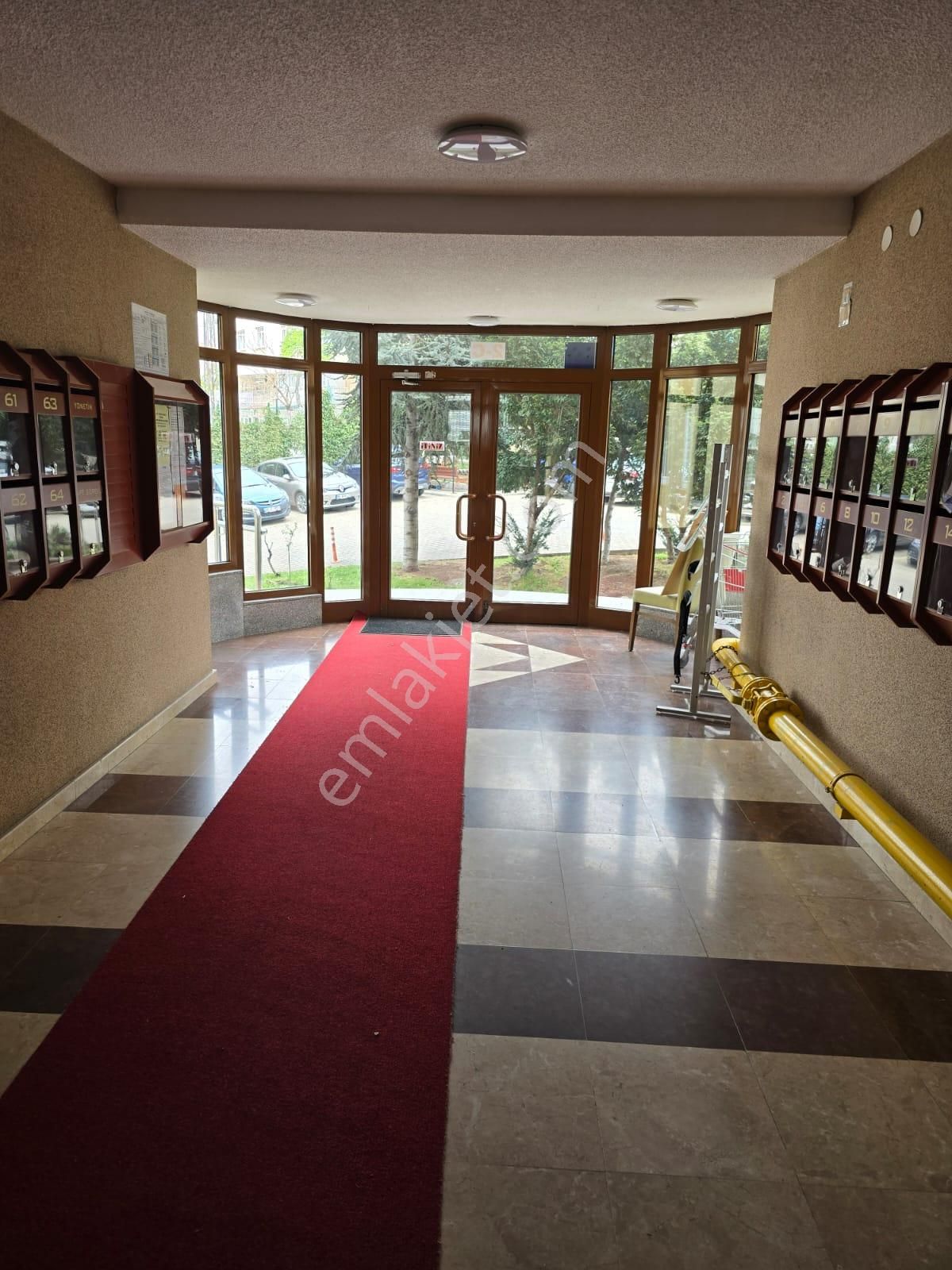Yenimahalle Merkezde Kiralık Daire Kozludan