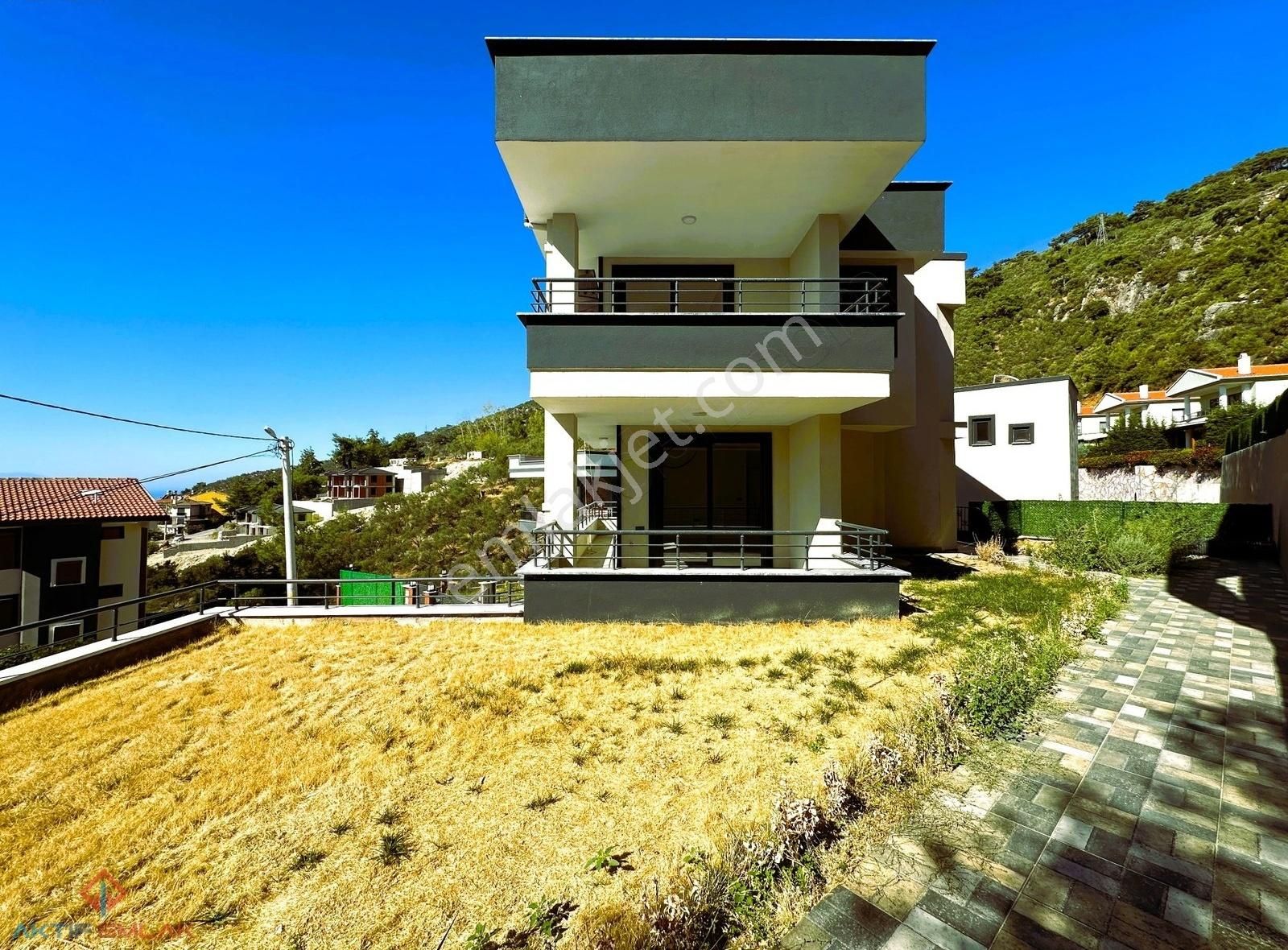 🏡aktif'ten Altınoluk'ta Satılık Hayallerinizi Süsleyen Doğa İçerisindeki Tam Bağımsız 5+1 Müstakil