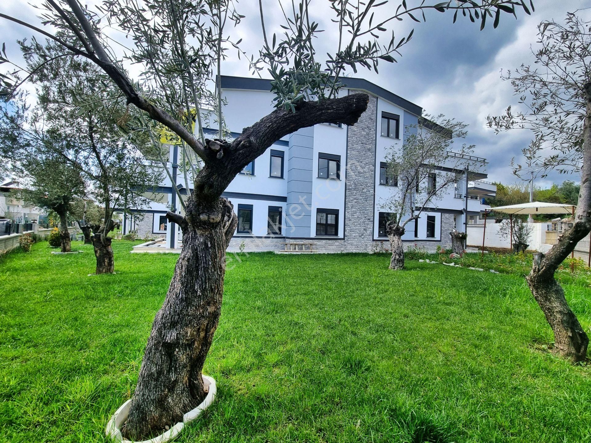 ✅🛑aktif'ten Altınoluk'ta Satılık Kusursuz Bir Şıklıkta Konforlu Kaçmaz Fırsat 5+1 Villa