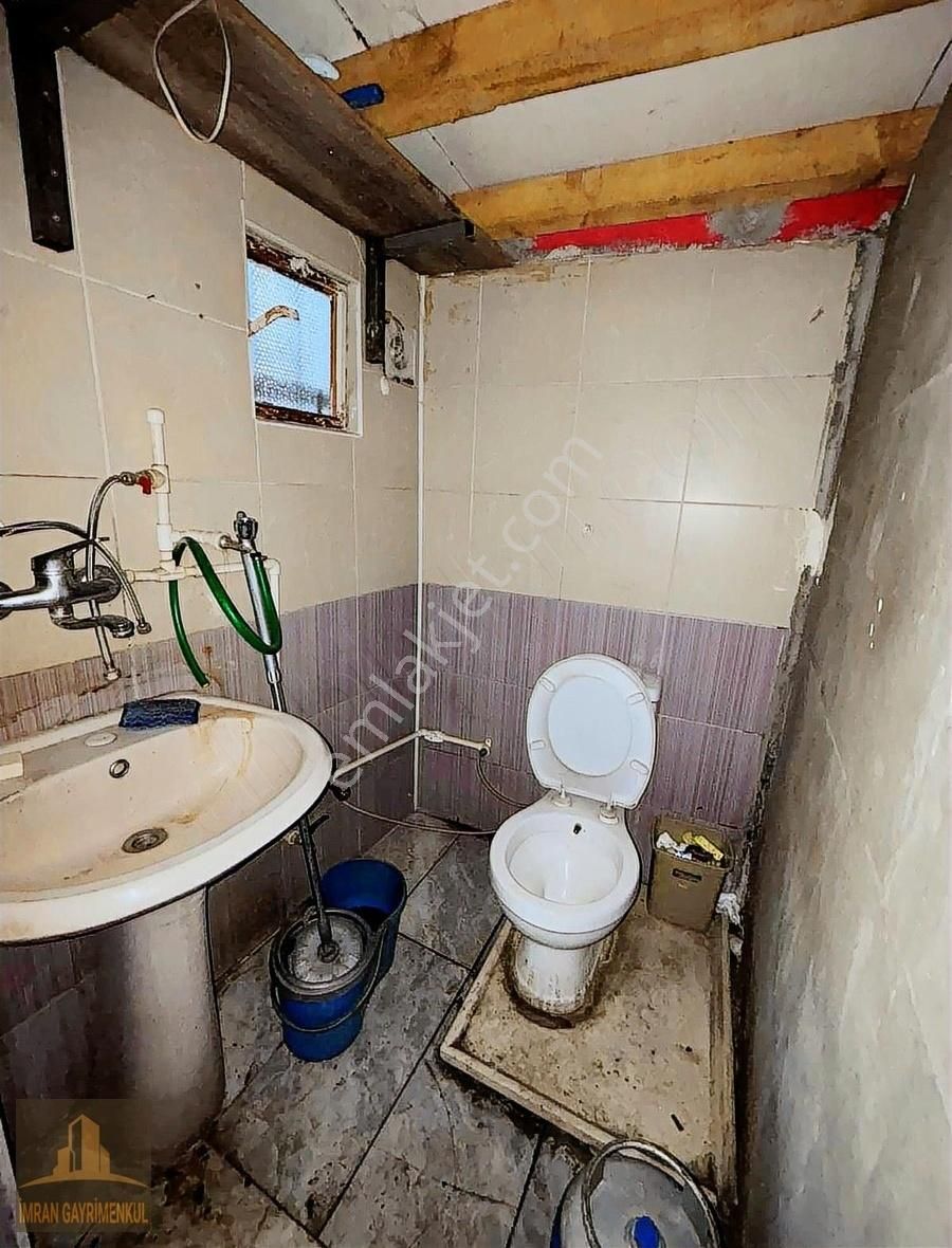 Zeytinburnu Gökalp Mahallesinde Kiralık Düz Giriş Dükkan