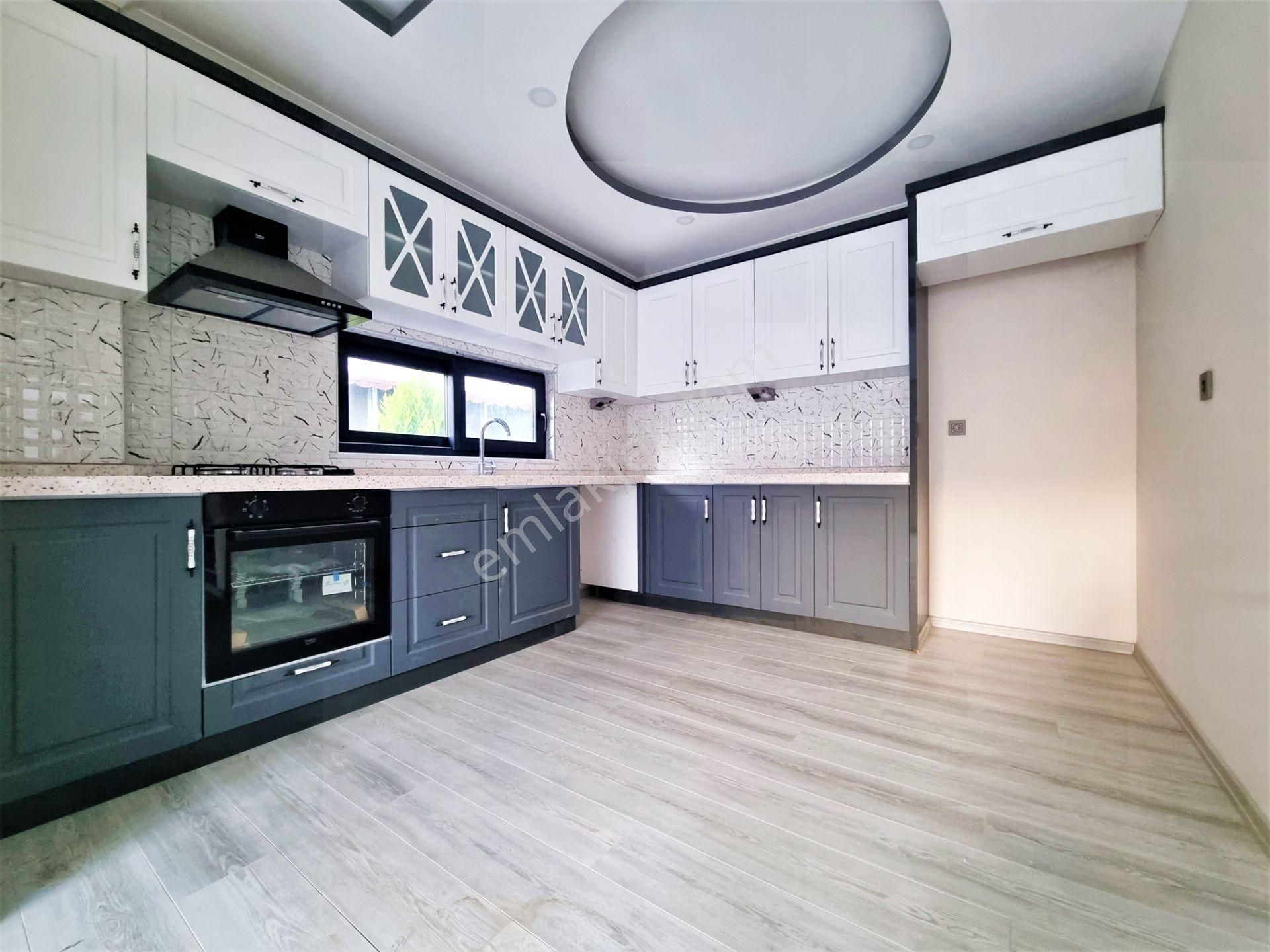 ✅✅aktif'ten Akçay'da Satılık Dağ Manzaralı Denize 200mt Şık 3+1 Villa