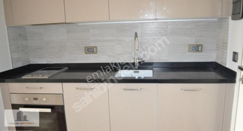 Ataşehir Metropol İstanbul Satılık Studio /1+0 Boş - Görsel 4