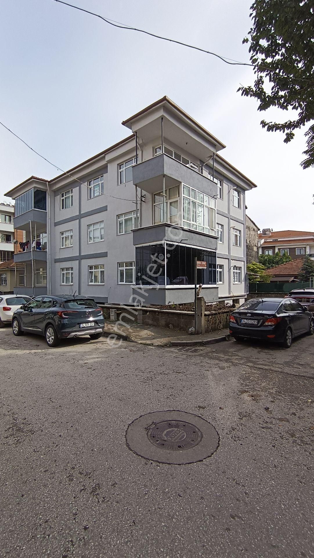 Kültür Mh.'de Çarşıya Yakın Konumda Kiralık En Üst Kat 3+1 Daire