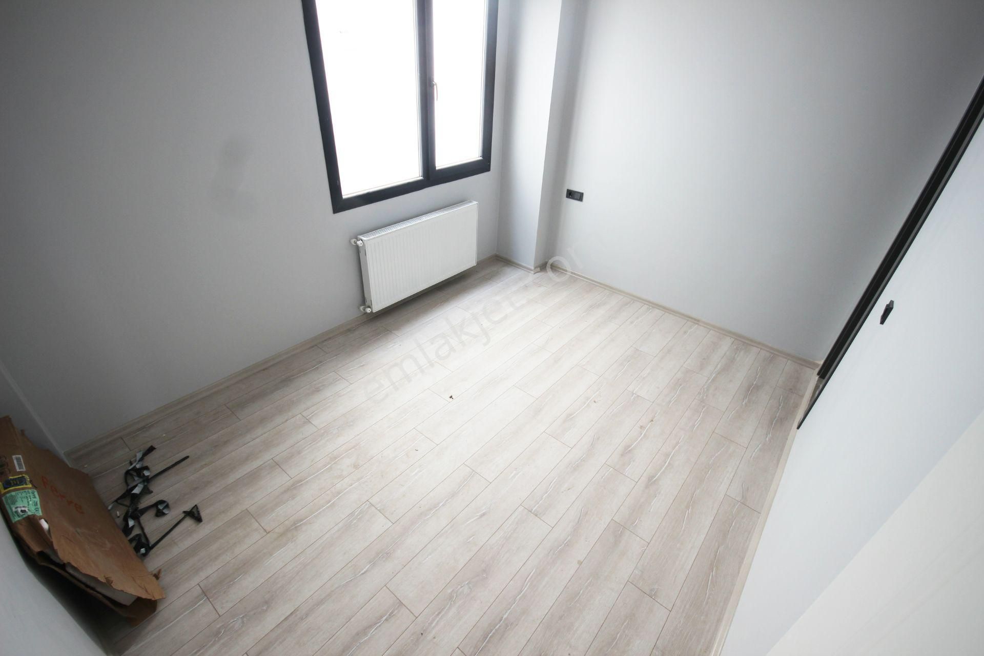 Zirve'den Kadıköyde Satılık Sıfır Çift Cephe Doğalgazlı Asansörlü 4+1 Dubleks