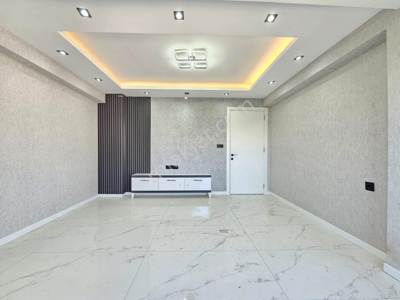Denizli Şemikler De 2+1 110 M2 Mükemmel Konumda Acil Satılık Daireler