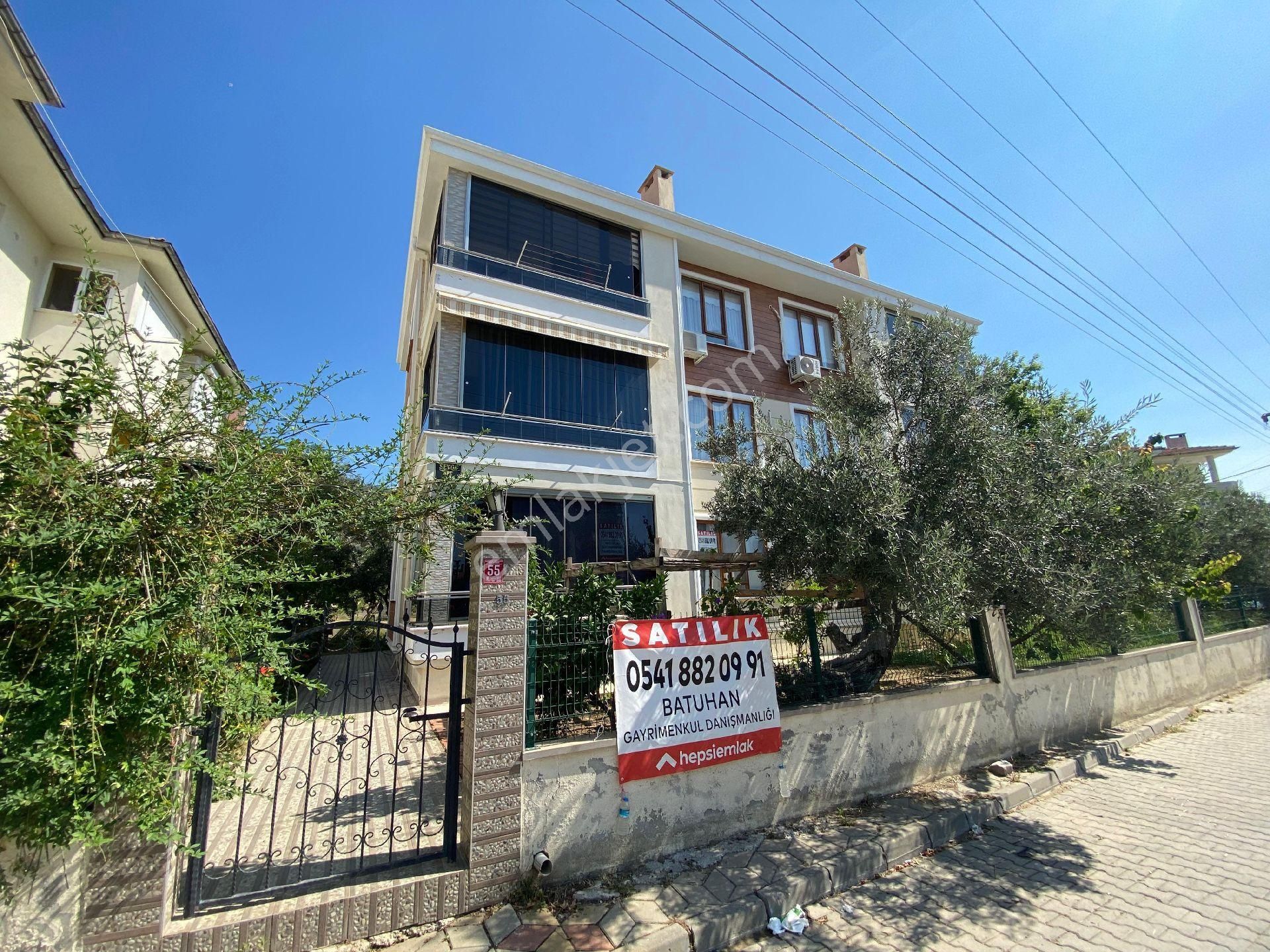 Altınoluk Yeni Bina Da Bahçeli Yüksek Giriş 2+1 Ayrı Mutfaklı Denize Yakın Satılık Daire
