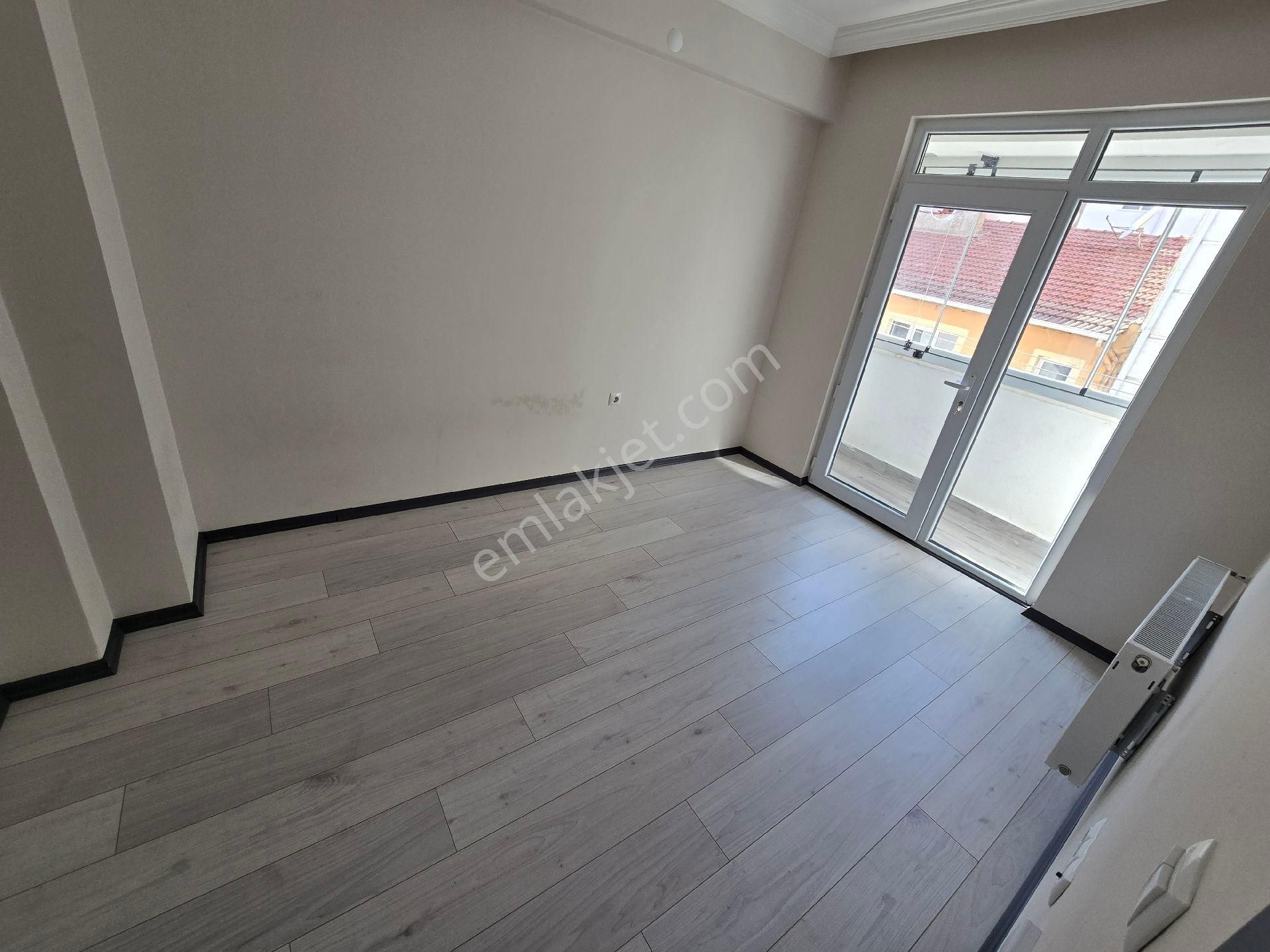 Eskişehir Tepebaşı Şirintepe Mh 1+1 Kiralık Daire