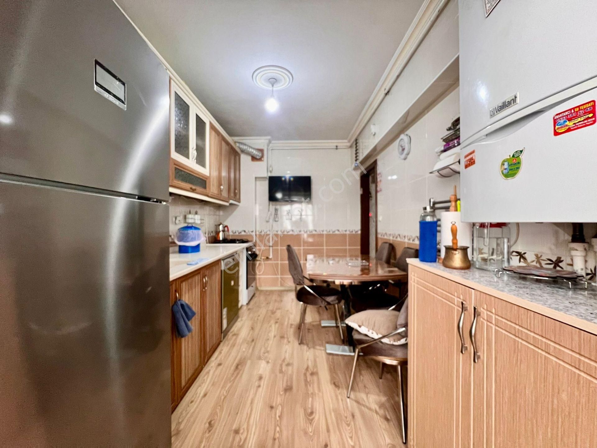 Kalecik Emlak'tan Mimar Sinan'da Full Yapılı, Çift Banyo, Masrafsız , 120m²
