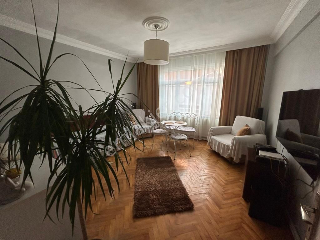 Fatih Kocamustafapaşa Da Eşyalı Kiralık Daire