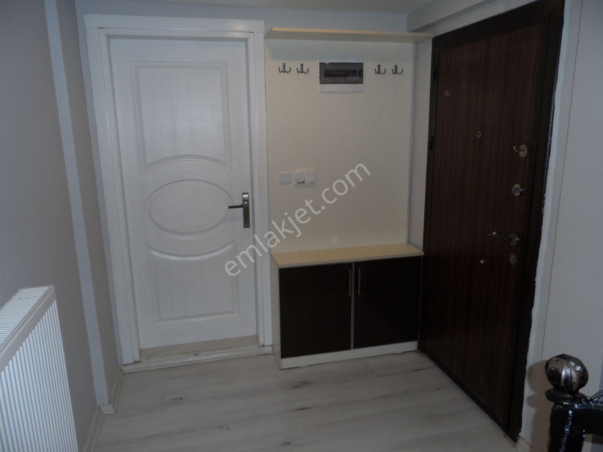 Nazilli Ege Emlak Ofisinden Pınarbaşı Mah. Satılık Doğalgaz Kombili Dubleks Daire