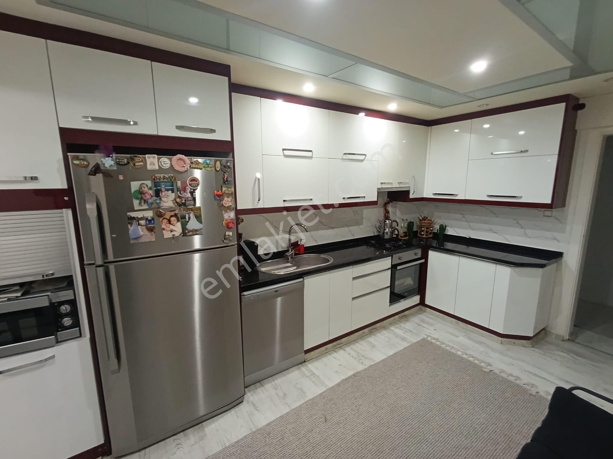 Ender Uysal Gayrimenkulden Sitelerde Satılık 3+1 Masrafsız Daire...