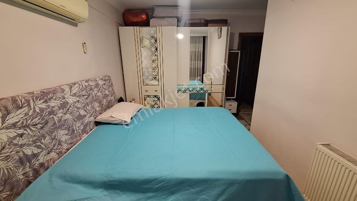 Fırat Mah. Site İçinde 145 M2 Kapalı Mutfak 3+1 Satılık Daire
