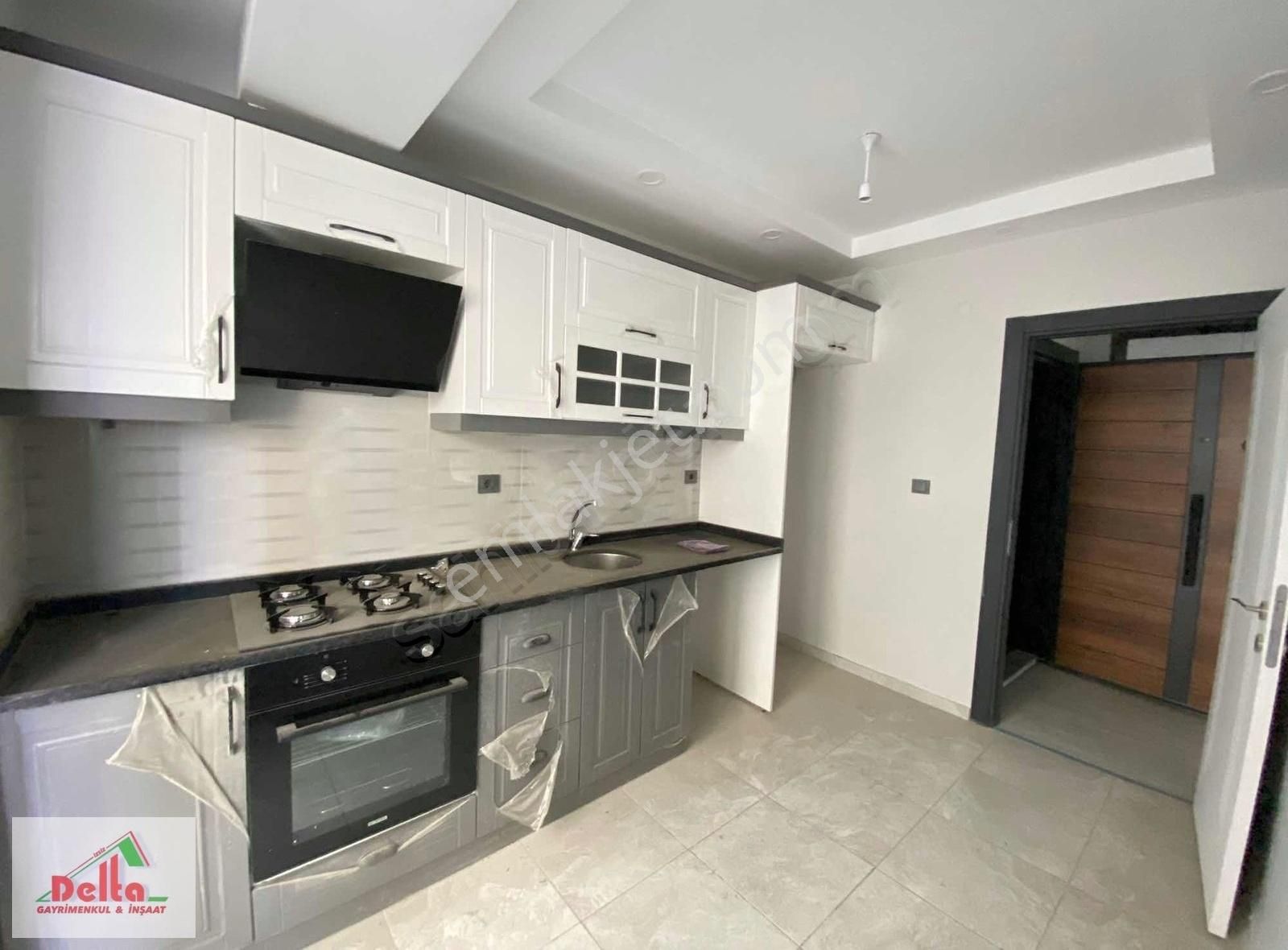 Delta'dan Şeyhsinan Mh. Merkezi Konumda 2+1 100m2 Sıfır Daire