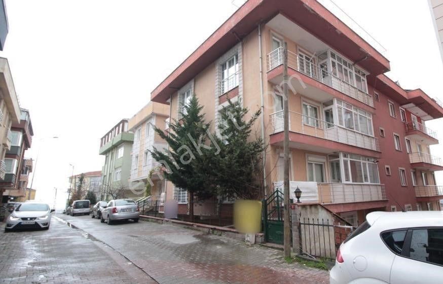 Yeditepe Üniv. Çok Yakın Satılık 2+1 Daire Kayışdağı / Ataşehir
