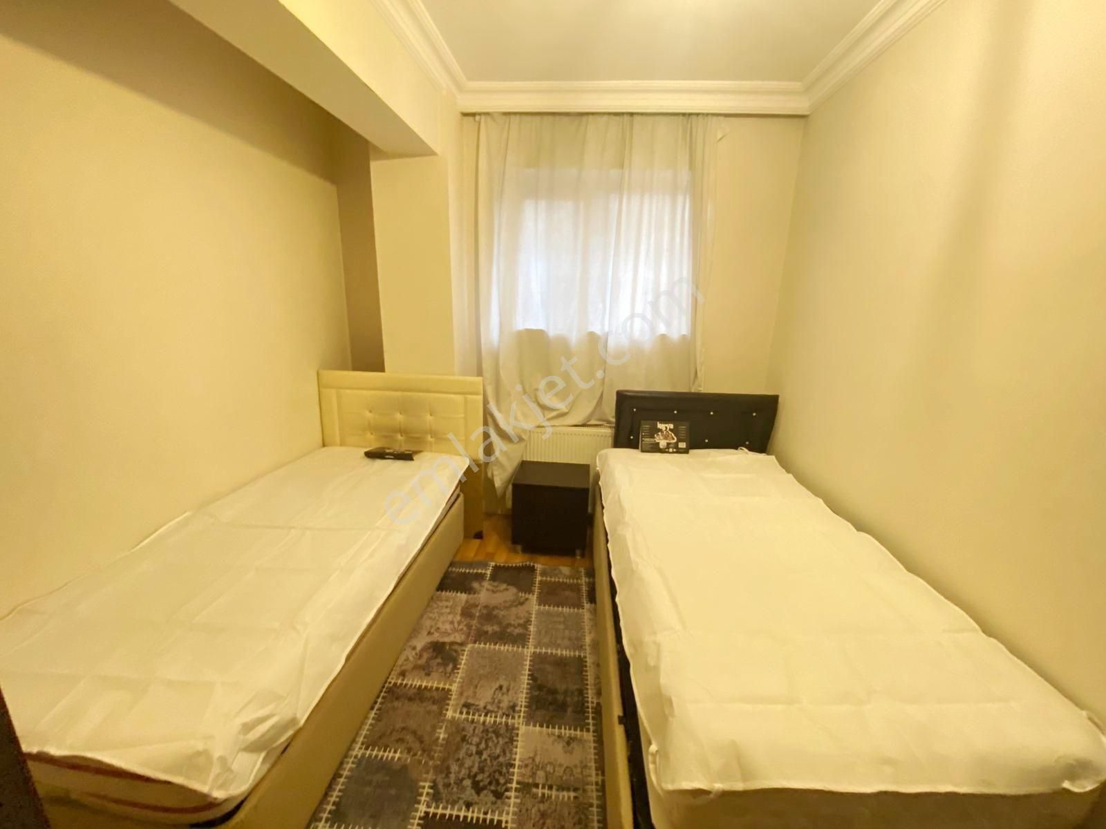 Uzman Emlak Dan İncirli Mh. Kot- 1 De Yapılı Amerikan Mutfak 1+1 - Görsel 20