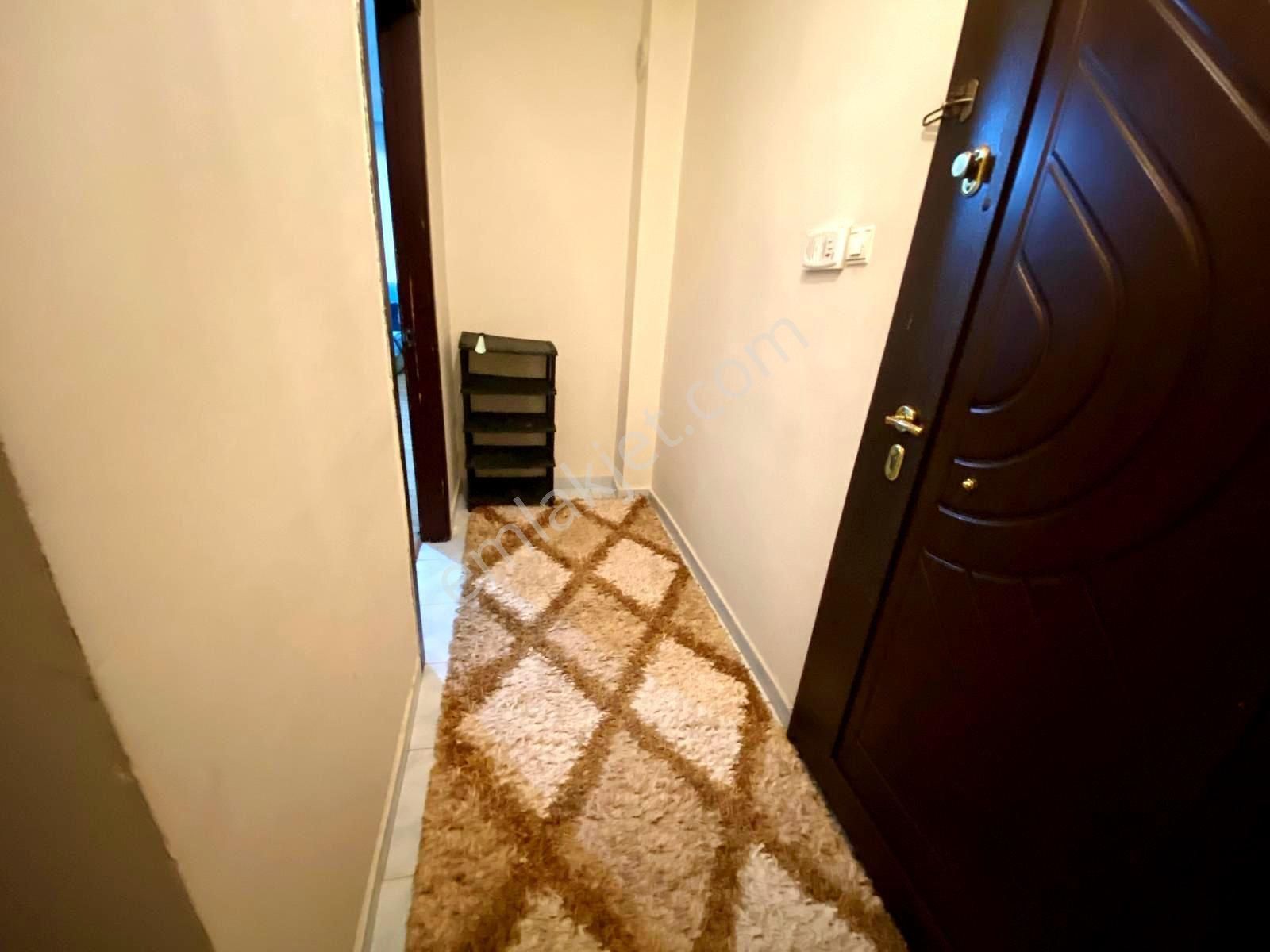 Uzman Emlak Dan İncirli Mh. Kot- 1 De Yapılı Amerikan Mutfak 1+1 - Görsel 27