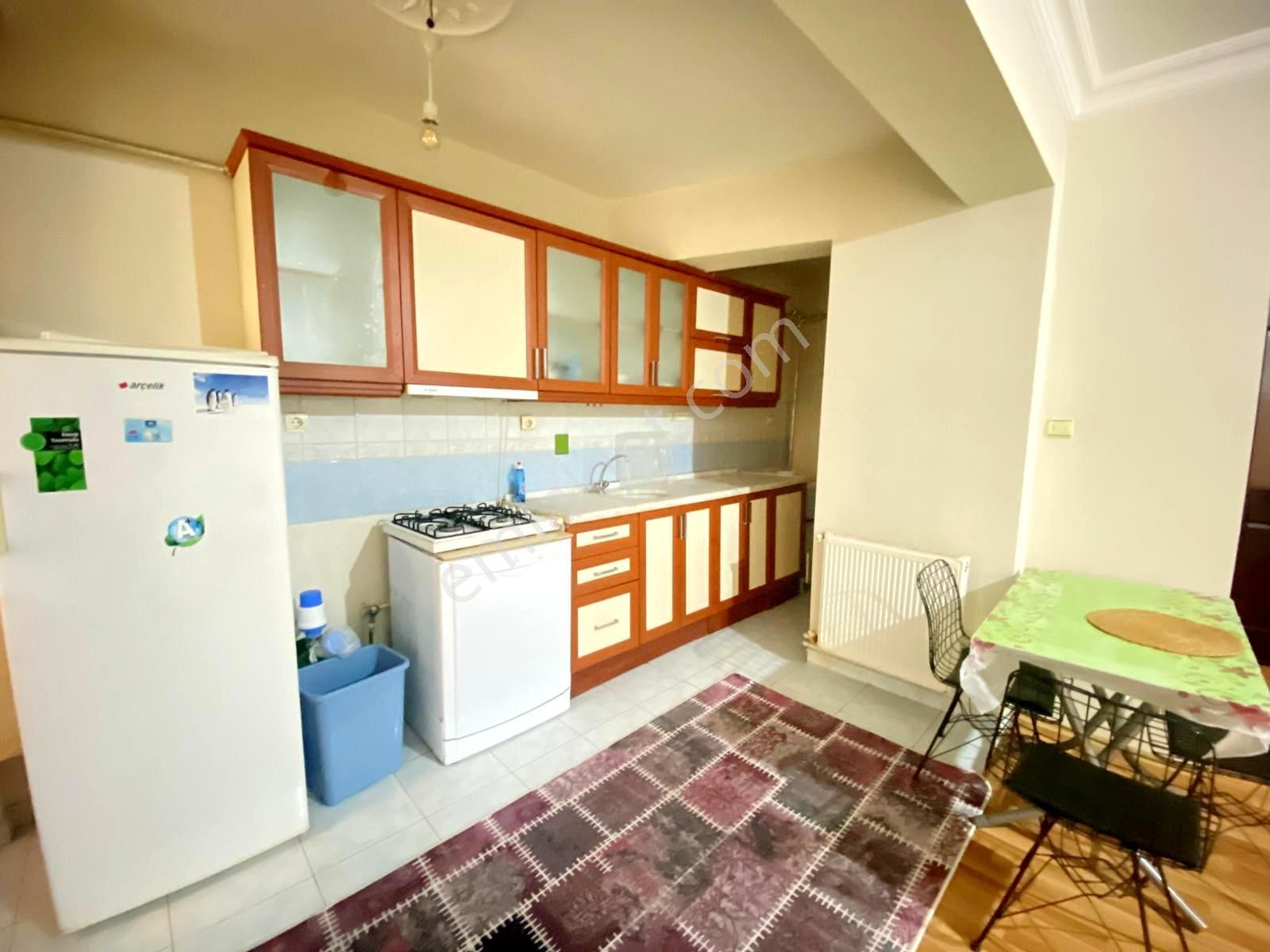 Uzman Emlak Dan İncirli Mh. Kot- 1 De Yapılı Amerikan Mutfak 1+1 - Görsel 12