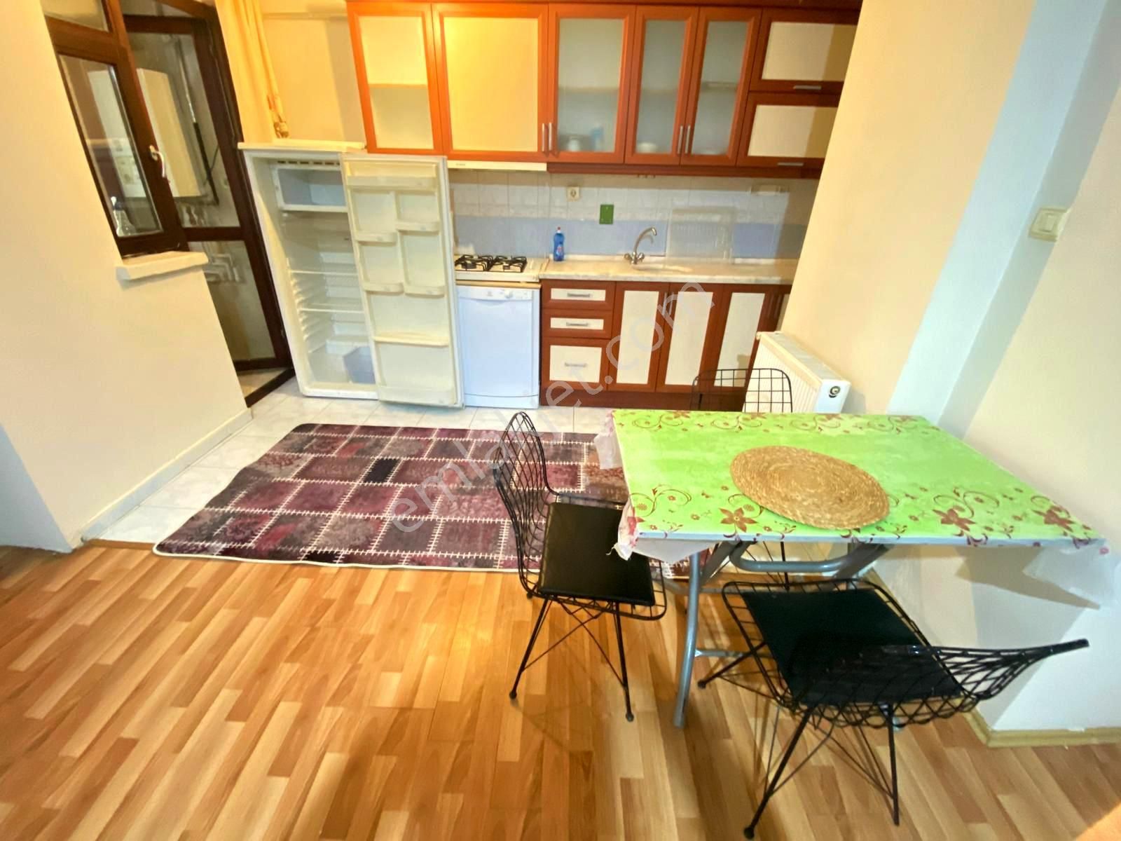 Uzman Emlak Dan İncirli Mh. Kot- 1 De Yapılı Amerikan Mutfak 1+1 - Görsel 13