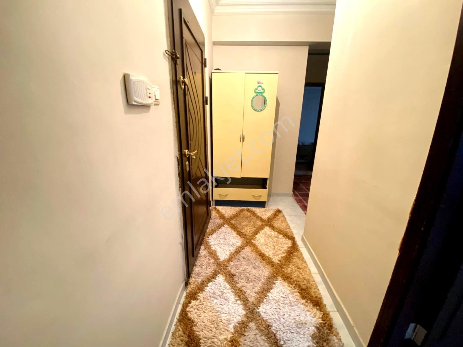 Uzman Emlak Dan İncirli Mh. Kot- 1 De Yapılı Amerikan Mutfak 1+1 - Görsel 26