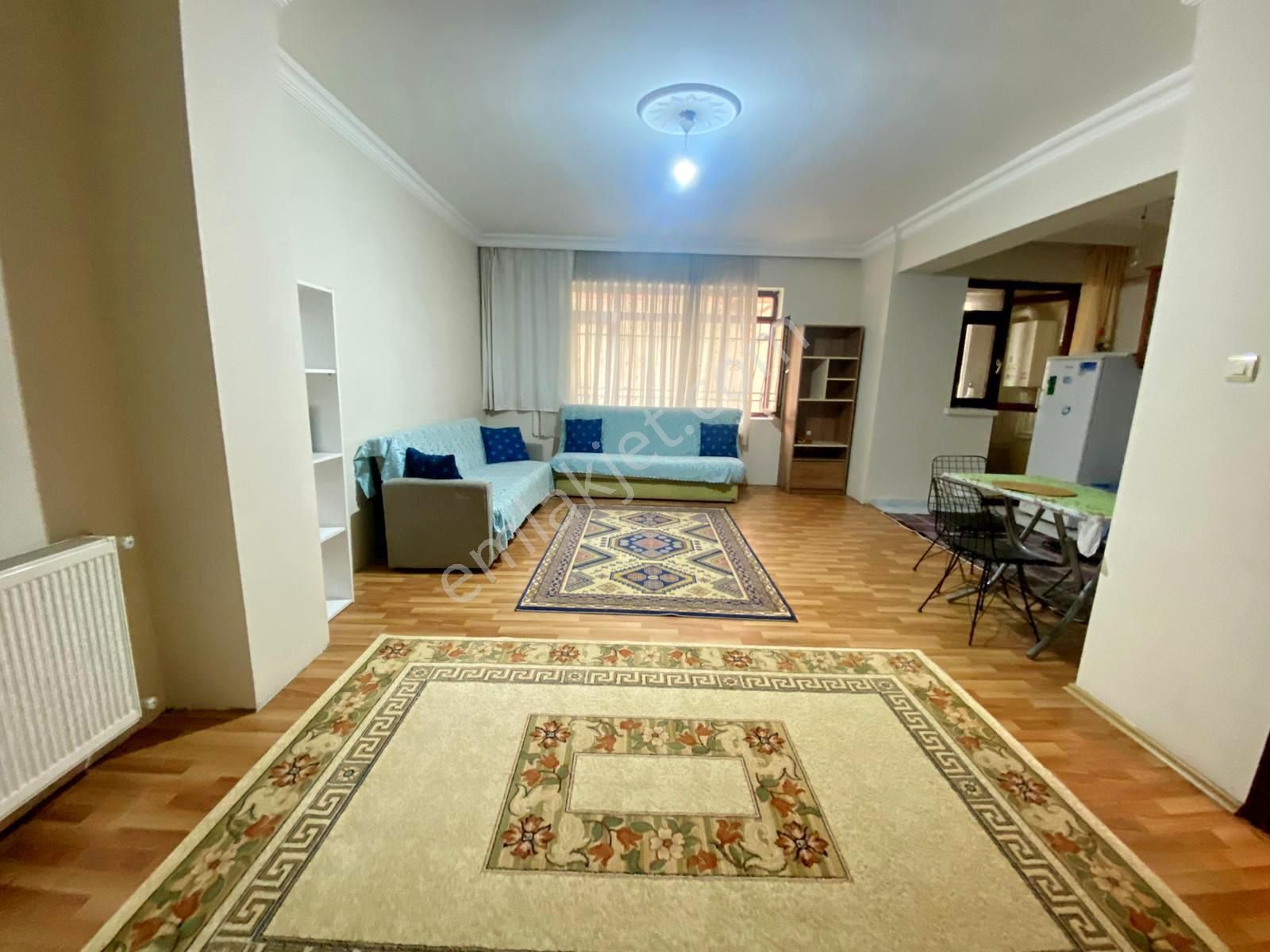 Uzman Emlak Dan İncirli Mh. Kot- 1 De Yapılı Amerikan Mutfak 1+1 - Görsel 3