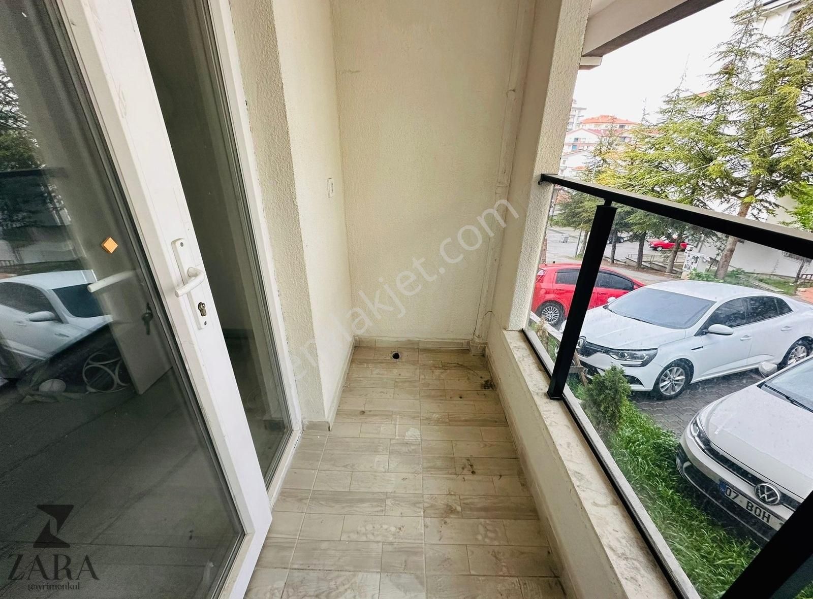 ▄zara▄akşemsettin Mh. Sıfır Y.giriş 2+1 Ön Cephe Daire