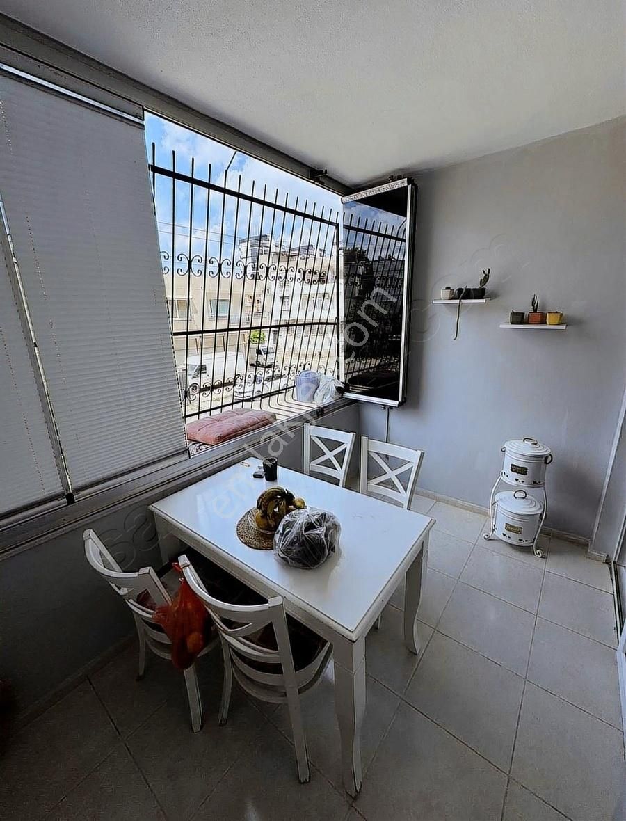 Galericiler Sitesi Arkasında Az Katlı 3+1 Geniş Oturumlu