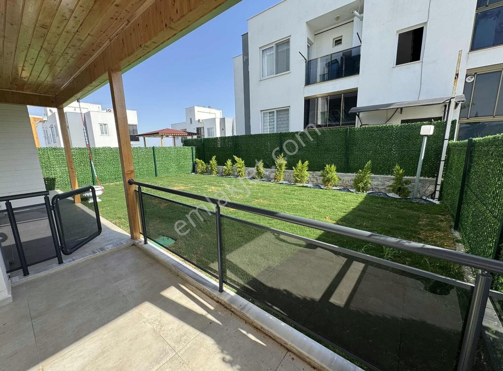 Kabasakal Da Güvenlikli Sitede 2+1 Bahçe Kat