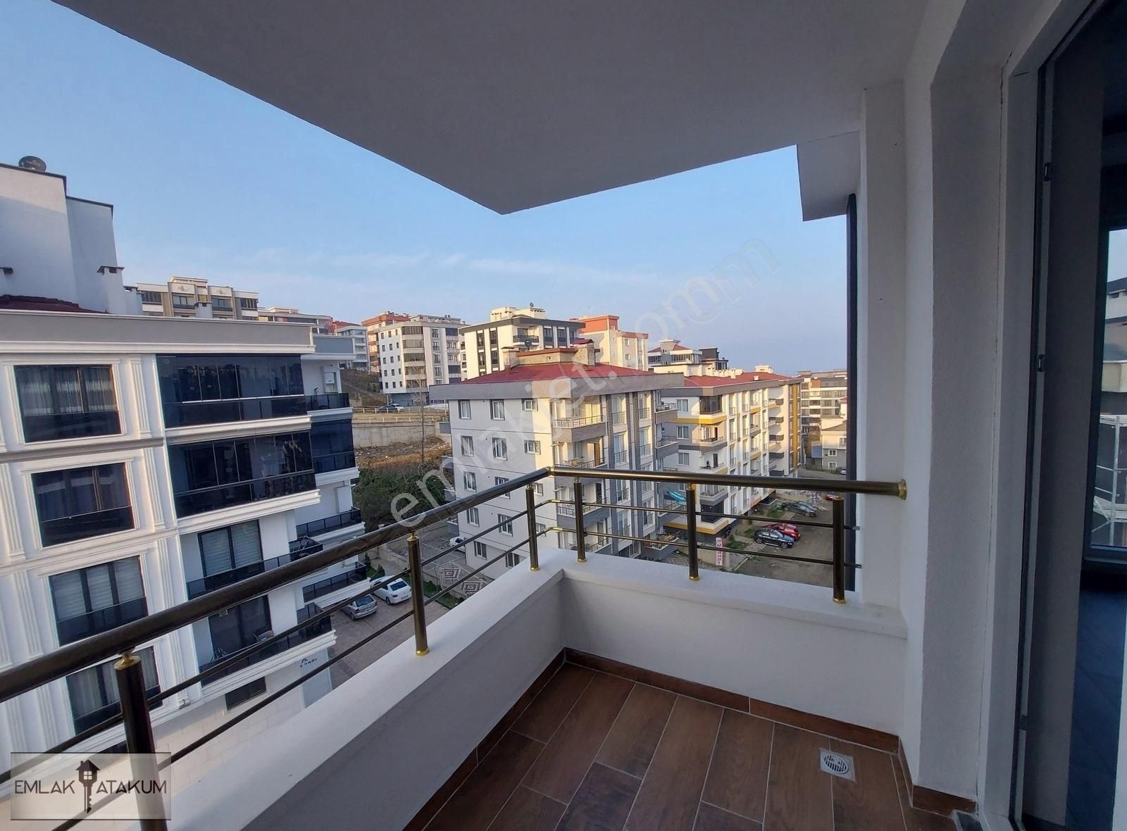 Merkezi Konum 1+1 Satılık Luks Daire
