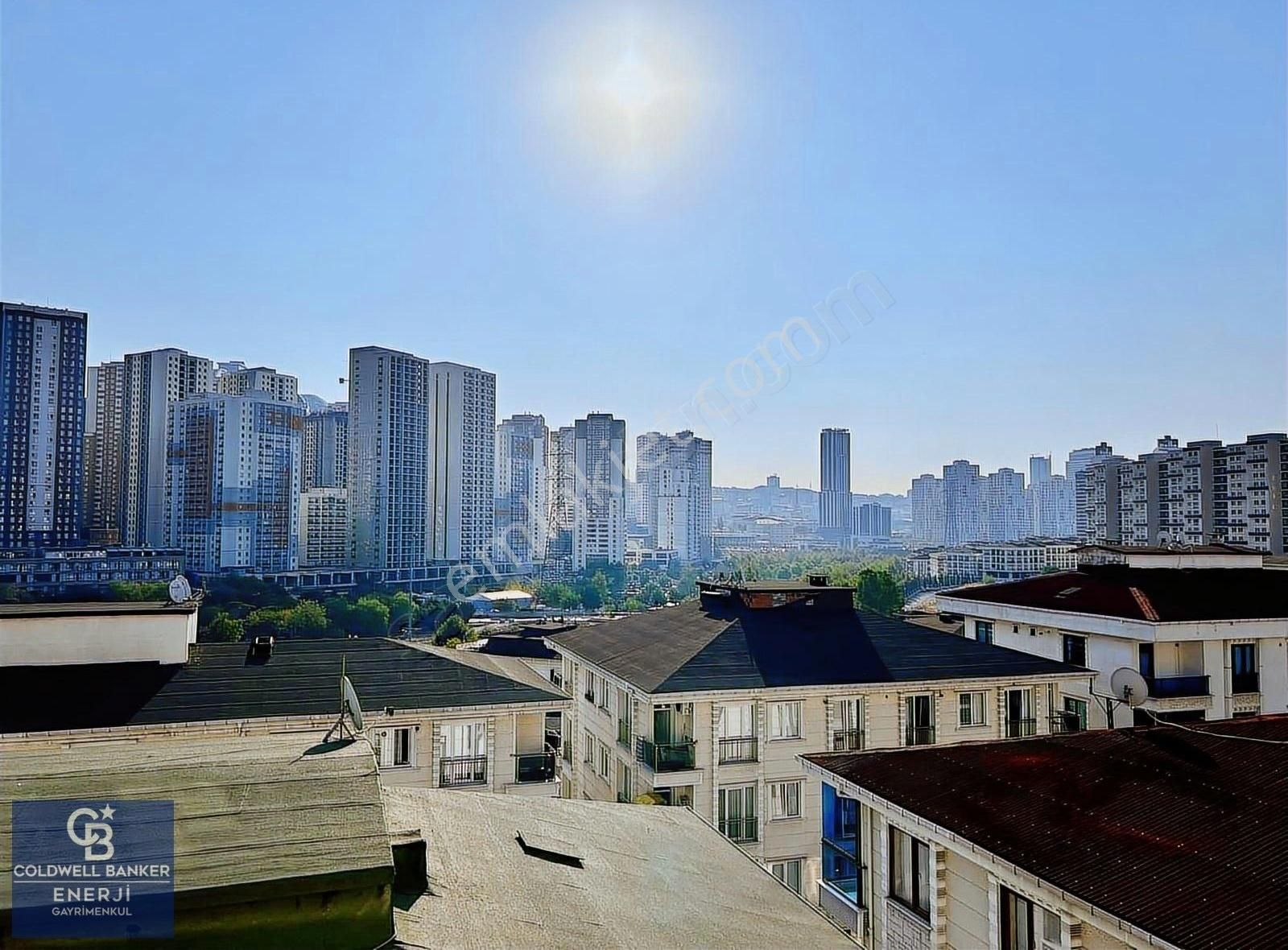Metrobüse Yakın, Panoramik Manzaralı 2+1 Kiralık Daire!