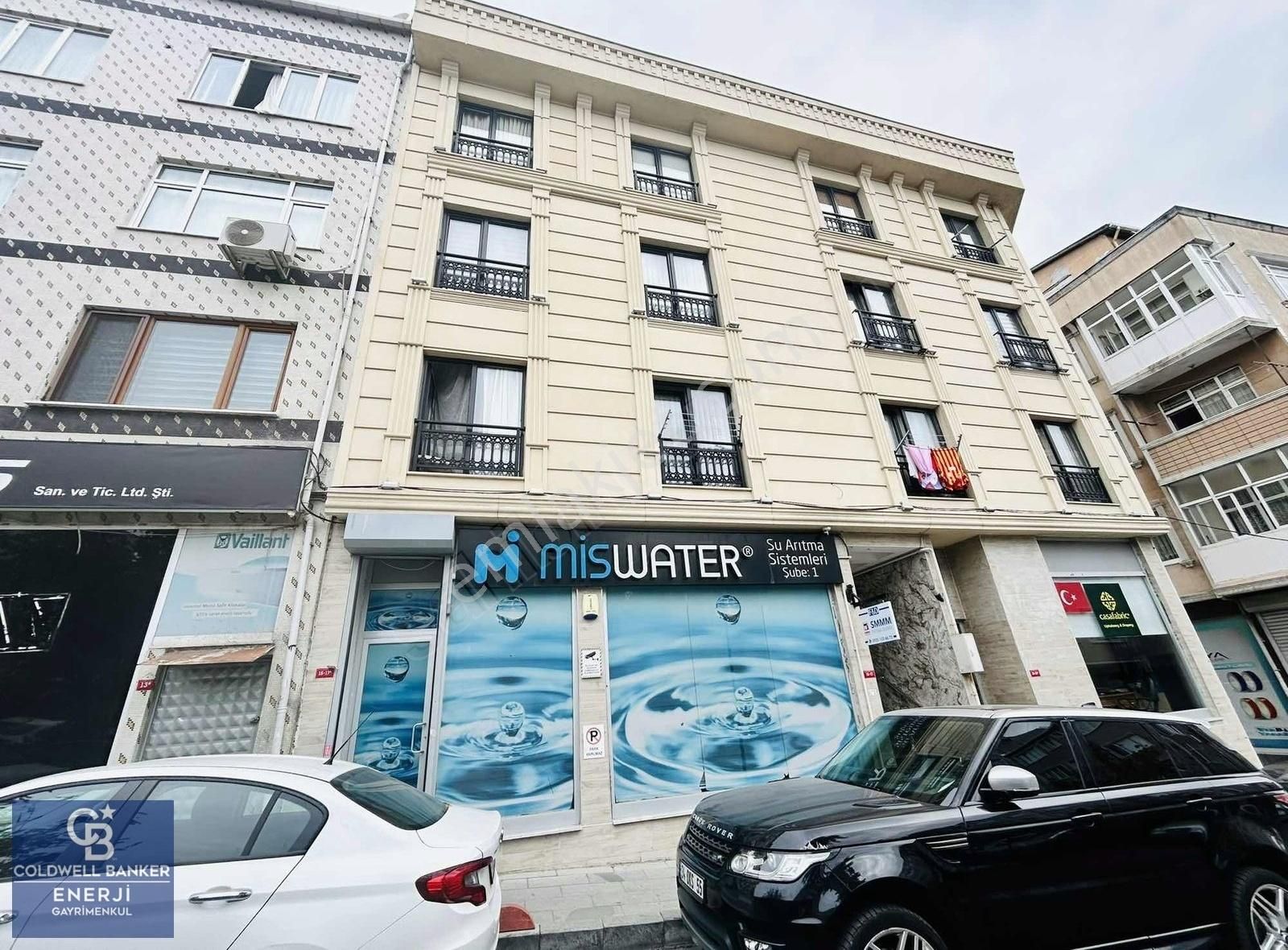 Bayrampaşa Yenidoğan Kızılay Sokak Kiralık 150m2 Dükkan & Depo