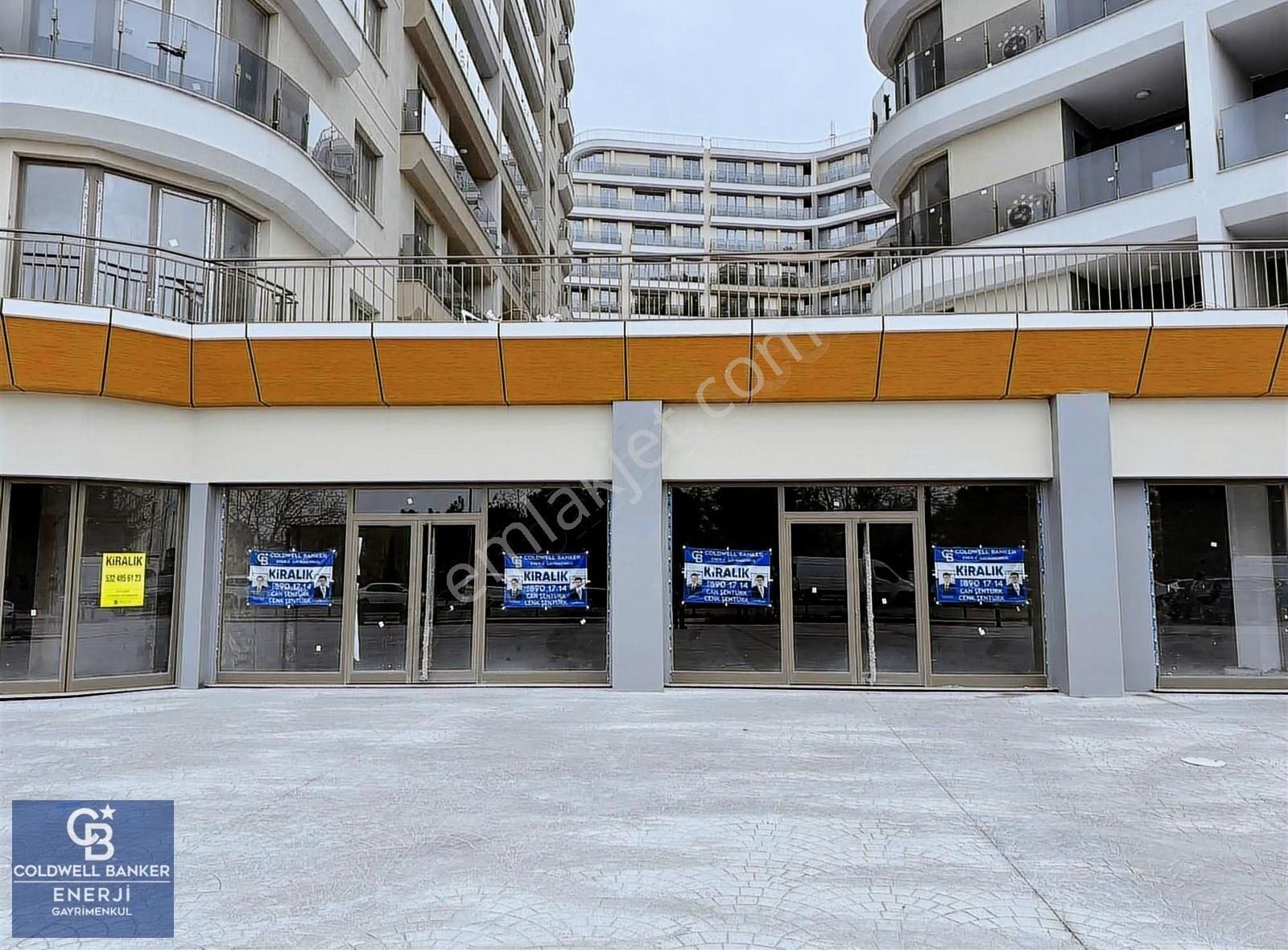Halkalı Brand Atakent 2 Kiralık 355 M2 Dükkan & Mağaza