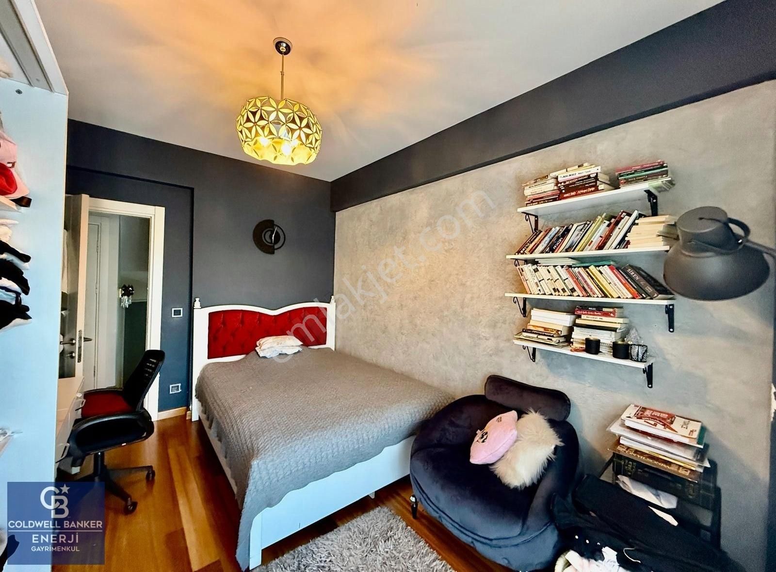 Kelebekler Vadisi Satılık 5+2 Villa