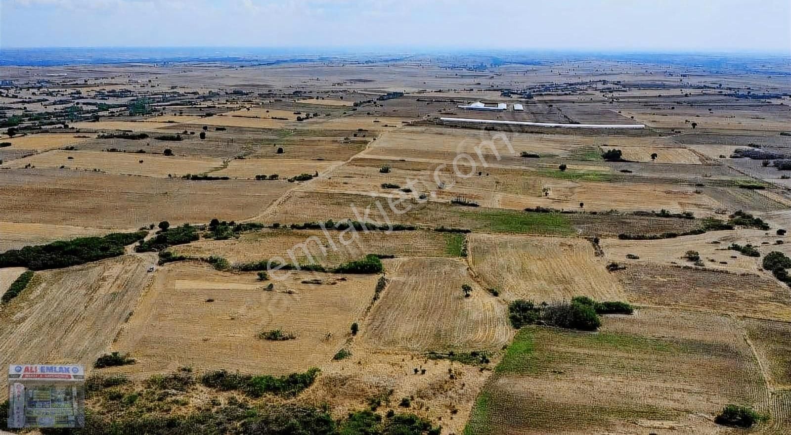 Kırklareli Merkez Yoğuntaş'da 8556 M2 Satılık Arsa