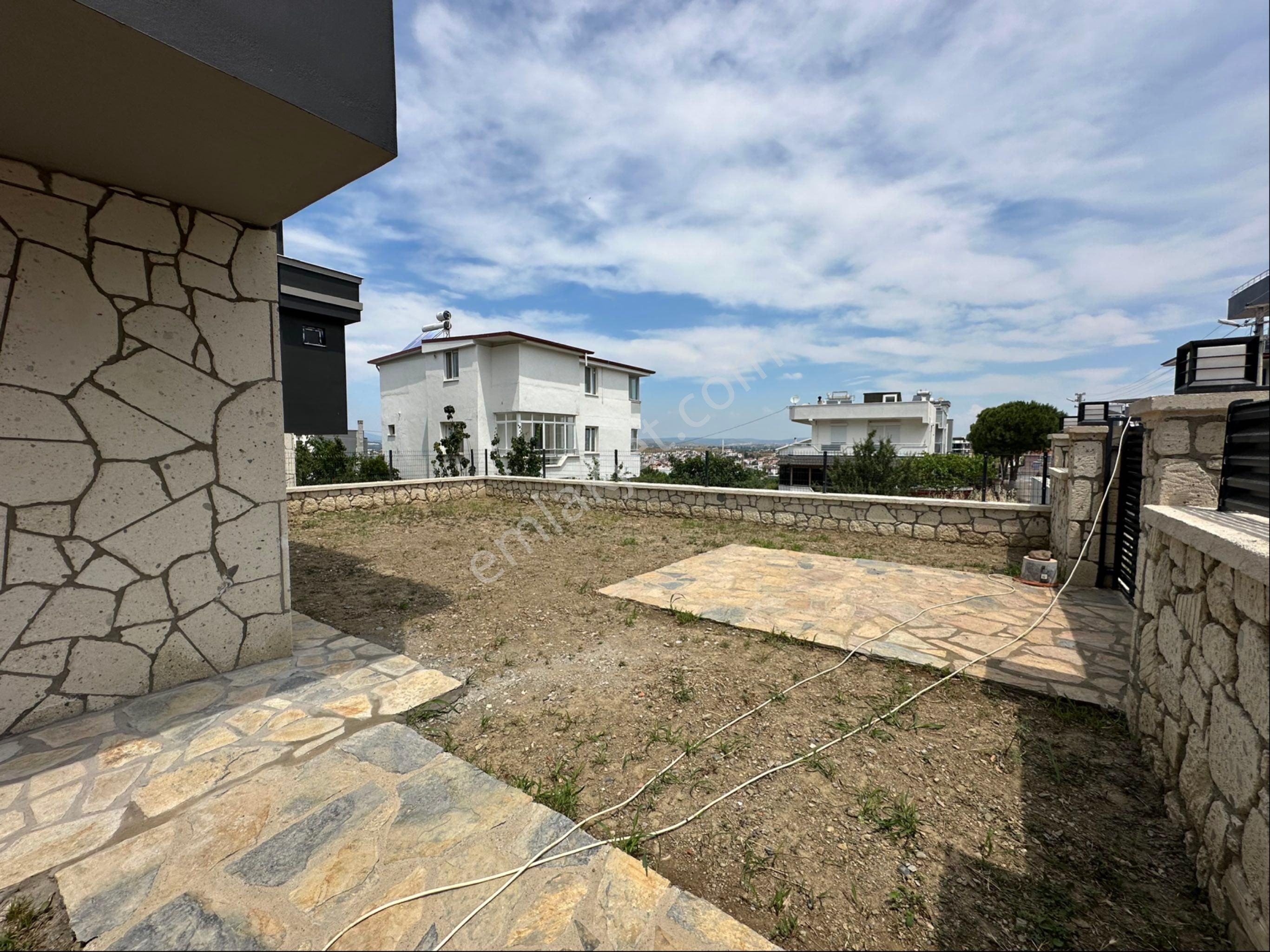 Marmara Emlak Tan Seferihisar Akarca Deniz Tarafında Satılık 3+1 Ultra Lüks Müstakil Villa - Görsel 7