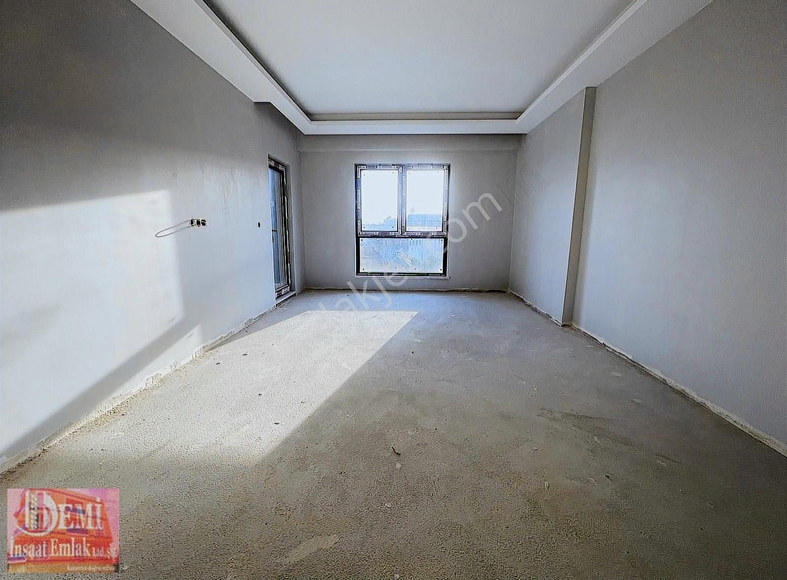 Siteler Bölgesinde 3+1 Dev Balkonlu Manzaralı Sıfır Daire