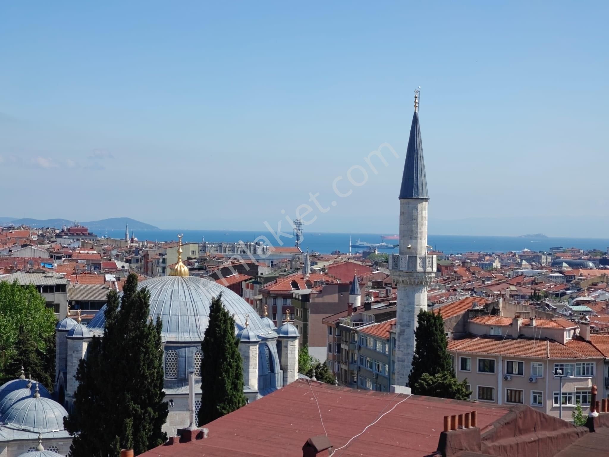 Hırka-i Şerif Mahallesinde, Deniz Manzaralı Satılık Dubleks 4+2