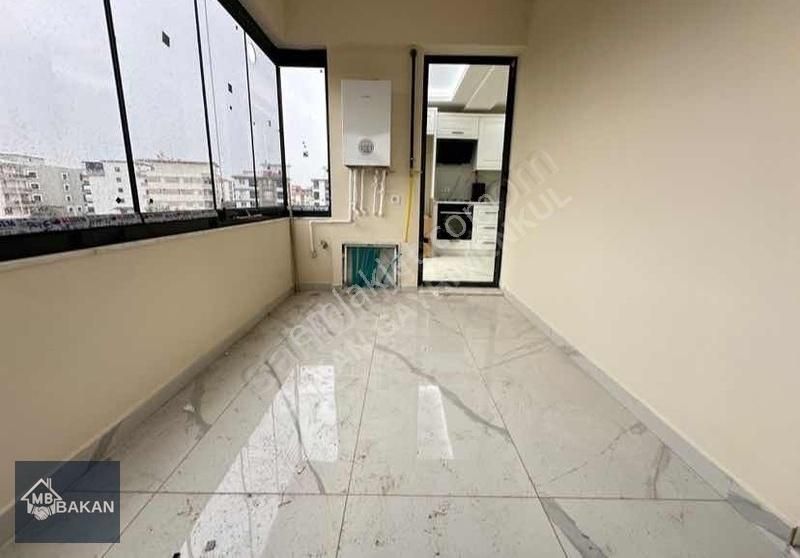 Bakan ^ Dan Yüksek Giriş Torbalı Mh Sıfır 2+1 Daire