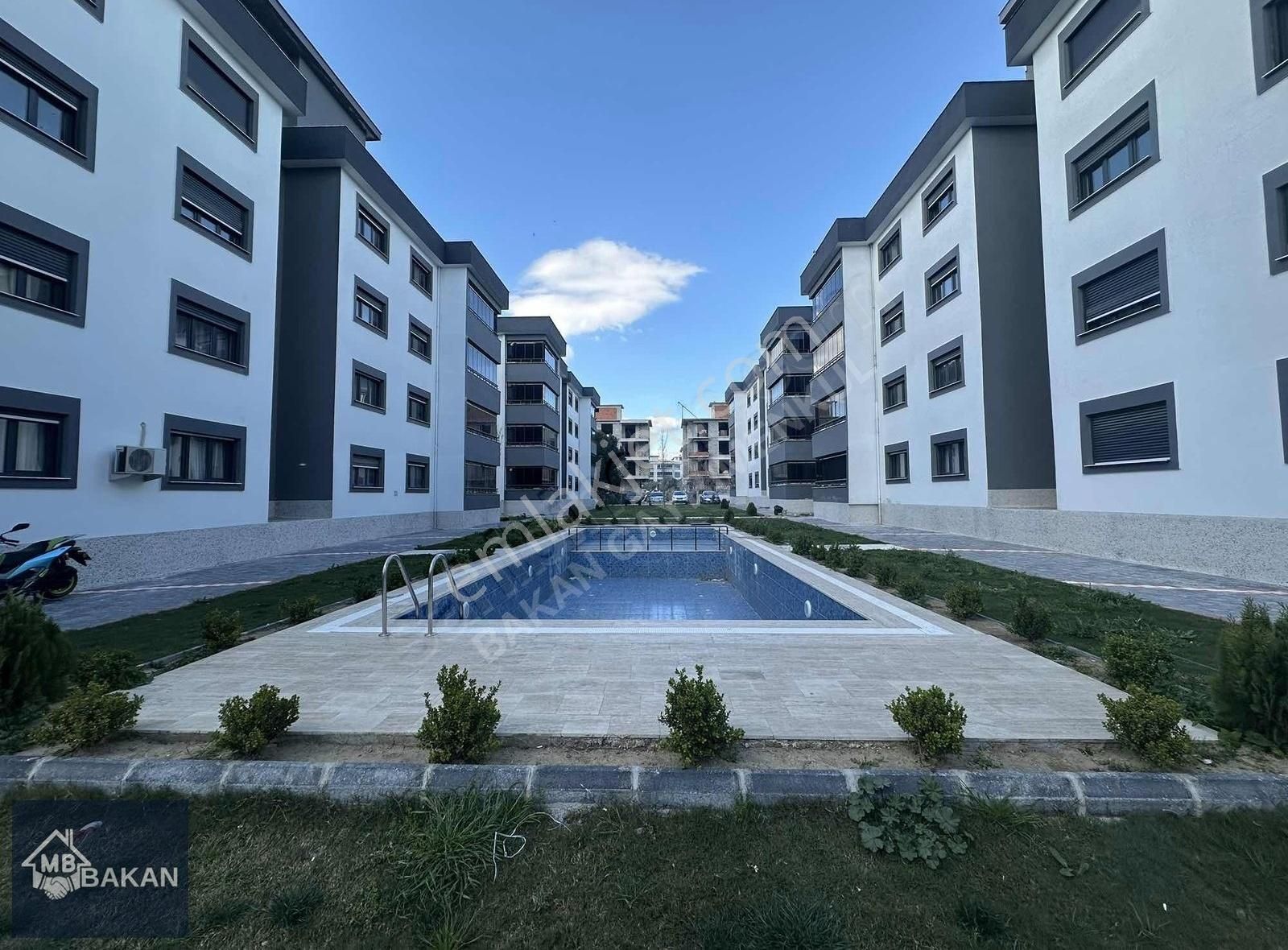 Bakan' Dan Fırsat Daire Koruluk Mevkii Havuzlu 3+1 Ultra Lüx