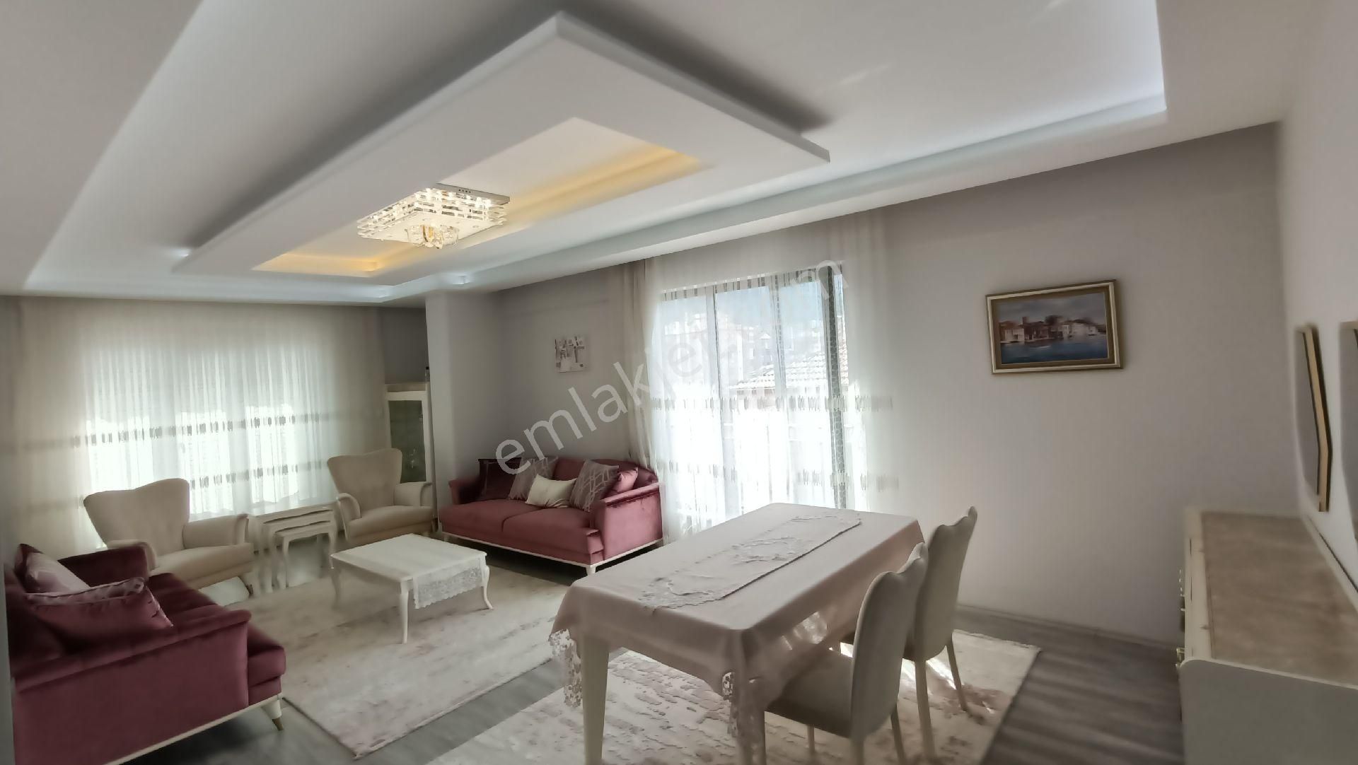 Tunçez Gm Merkezde 4+1 Garsjli Lüks Satılık Daire - Görsel 2