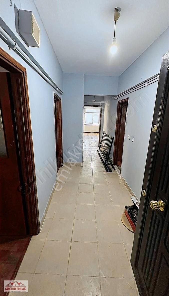 2+1 90 M2 Caddeye Paralel Kiralık Daire