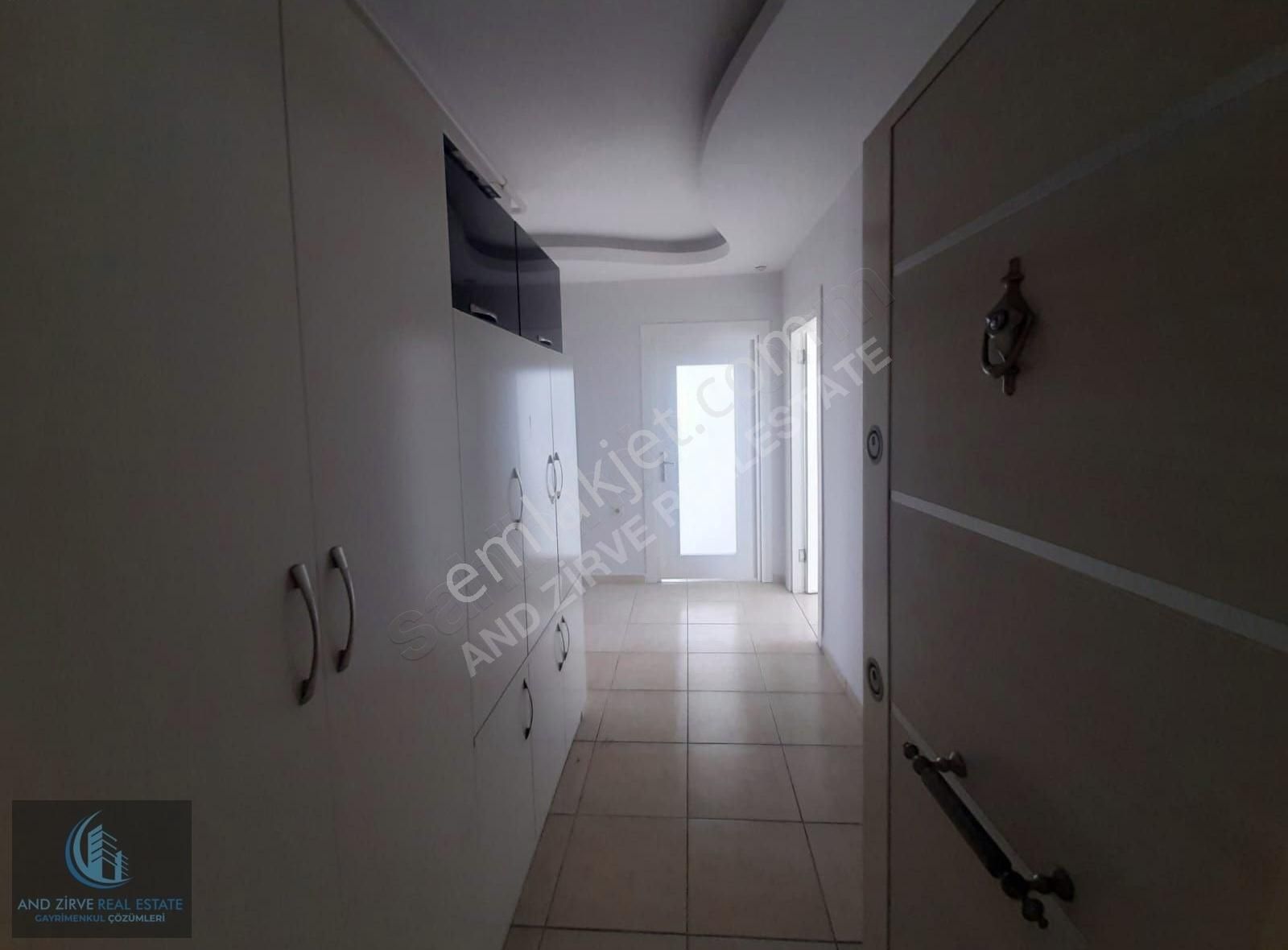 Merkez Mah'de Bağımsız Mutfak Merkezi Konum Geniş 2+1 Kiralık