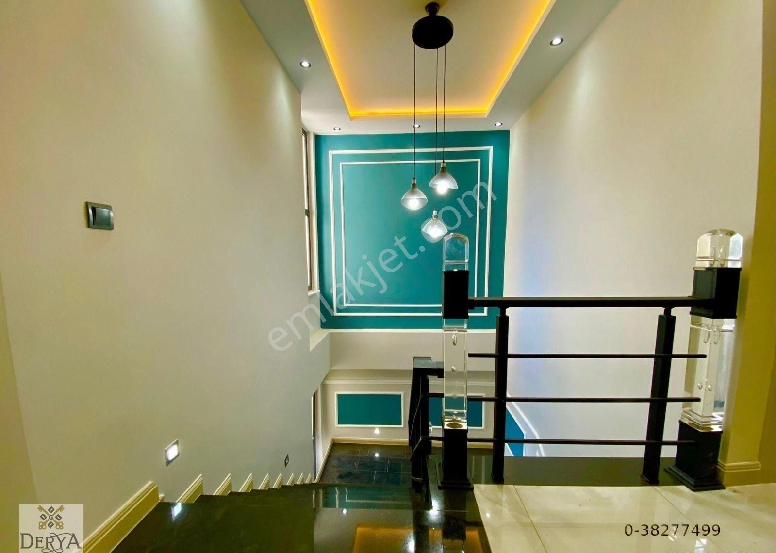 Derya Gayrimenkul'den Zeytinli'de Bahçeli Doğa İle İç İçe Harika 4+1 Sıfır Villa