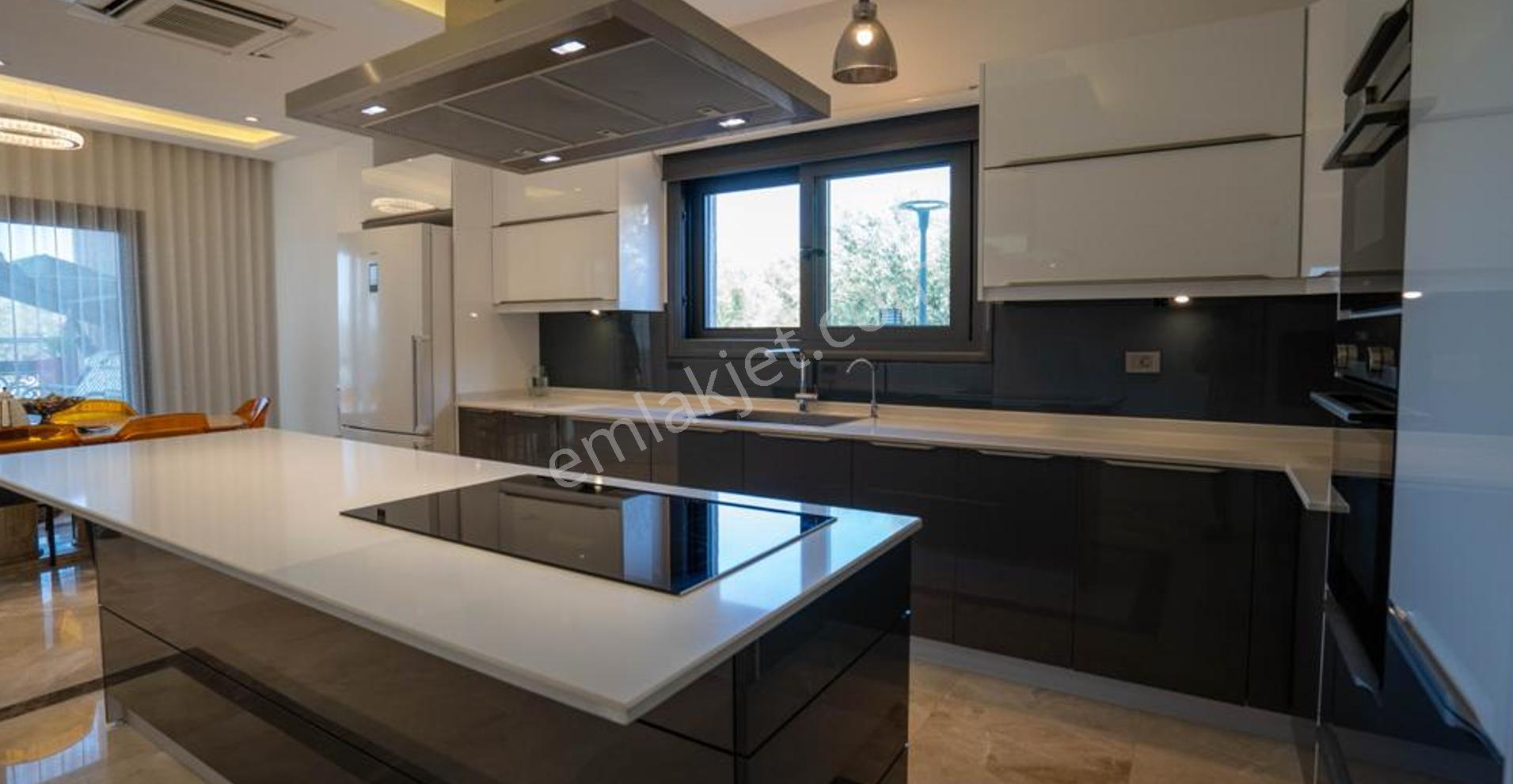 Balıkesir Ayvalık Ta Satılık Malikane.butik Otel Ruhsatlı - Görsel 9