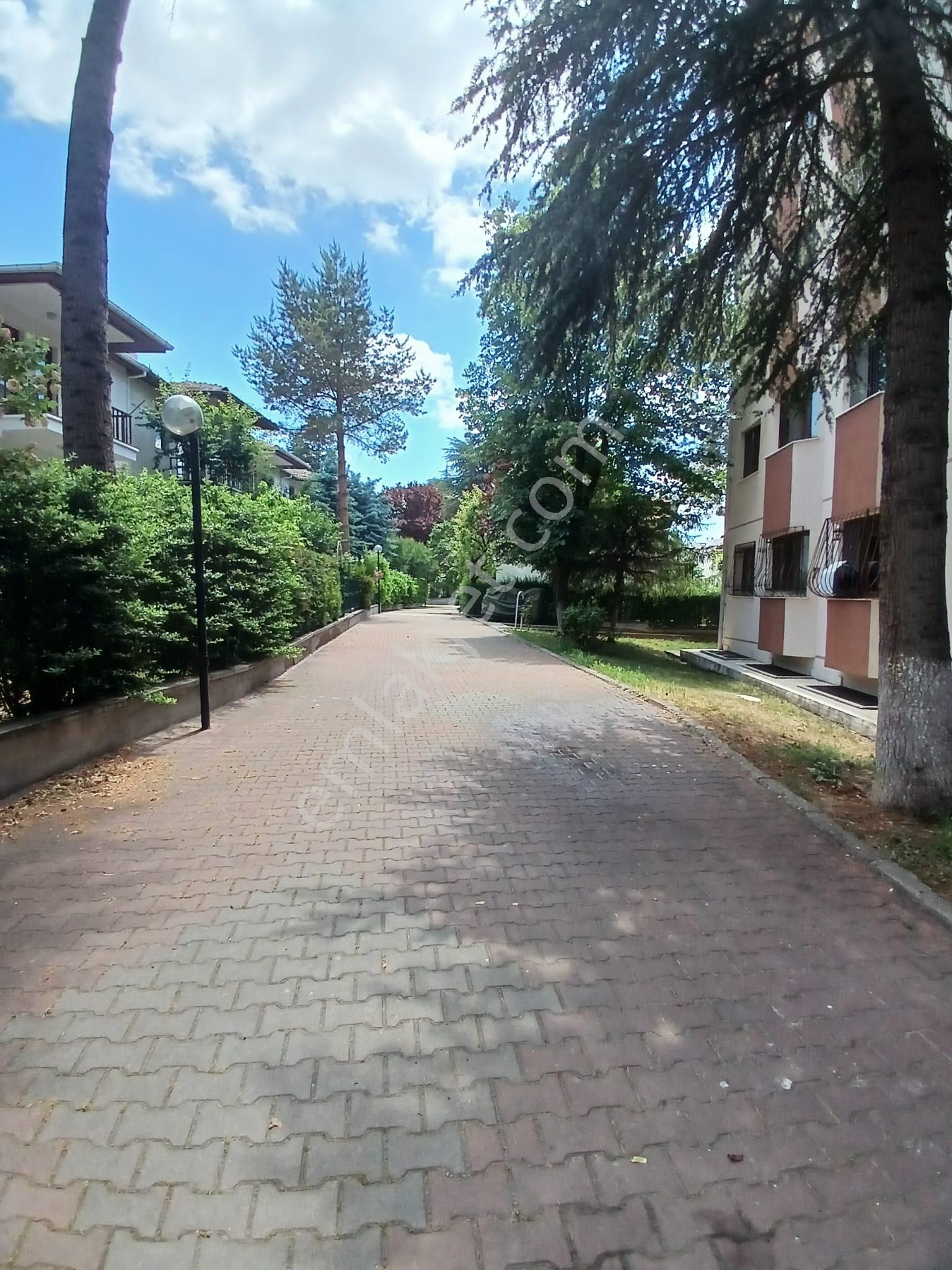 Kardelen Mah. Detça 2 Sitesinde Satılık Daire