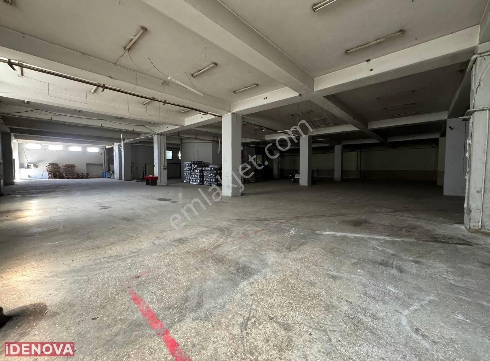 İdenova'dan Yalova Yolu Üzerinde Kiralık Tek Kat 2.400m² Depo!