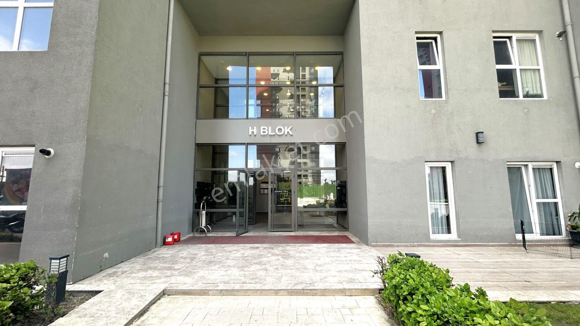 'ödül İstanbul Sitesi H Blok C Tipi 1+1 Satılık Daire'